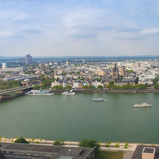 Aerial view of the city of Koeln Aerial view of the city of Koeln, Germany seen from River Rhein Rhine. From left to right, the Altstadt old town, Rathaus town hall, Dom cathedral and Hohenzollern Bridge Copyright: xZoonar.com/ClaudioxDiviziax 14318230