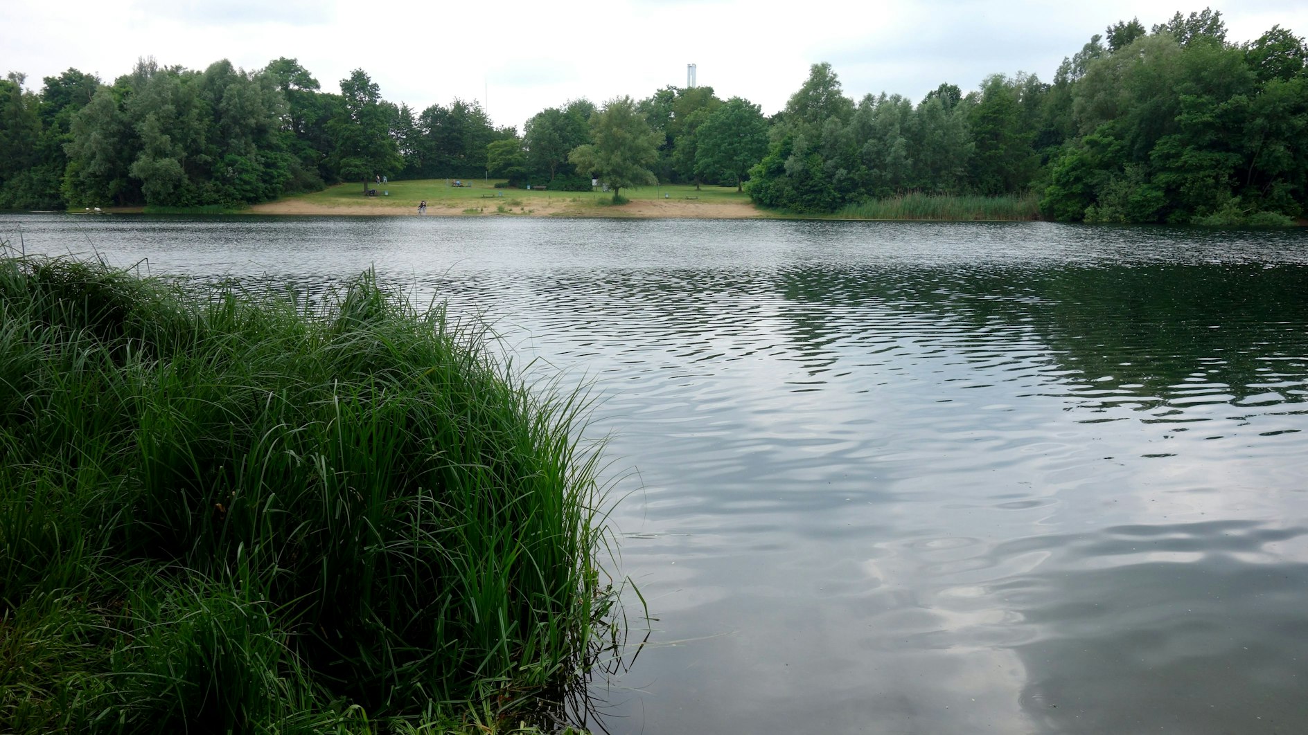 Großer Silbersee in Leverkusen.