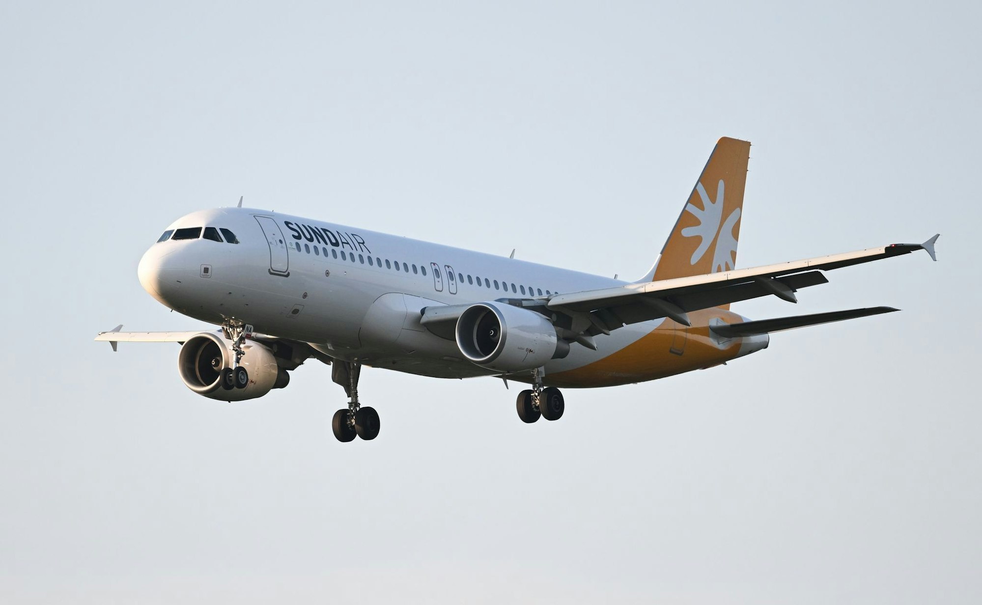Der Sonderflieger landete am Mittwochabend in Frankfurt am Main.