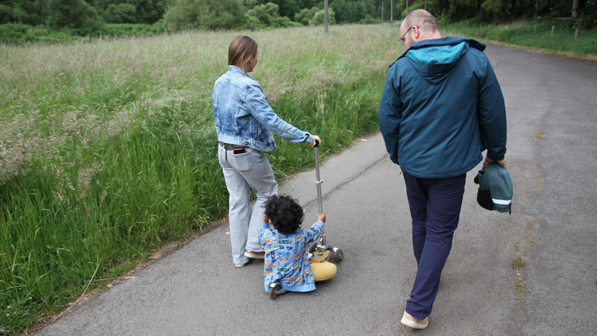 Fach-Pflegefamilien bieten Kindern eine Alternative zur Heimunterbringung.