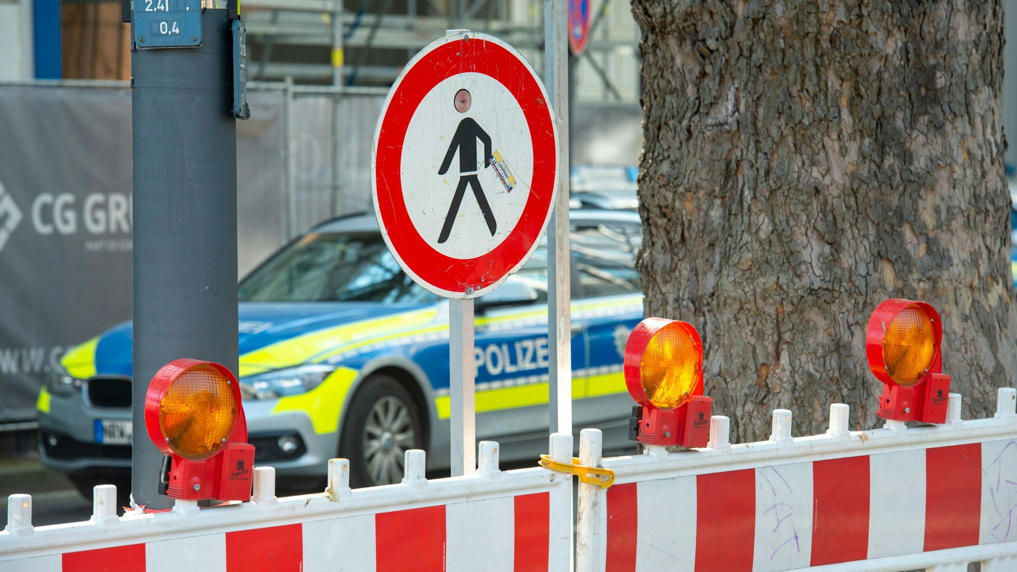 Absperrungen an einer Baustelle (Symbolfoto).