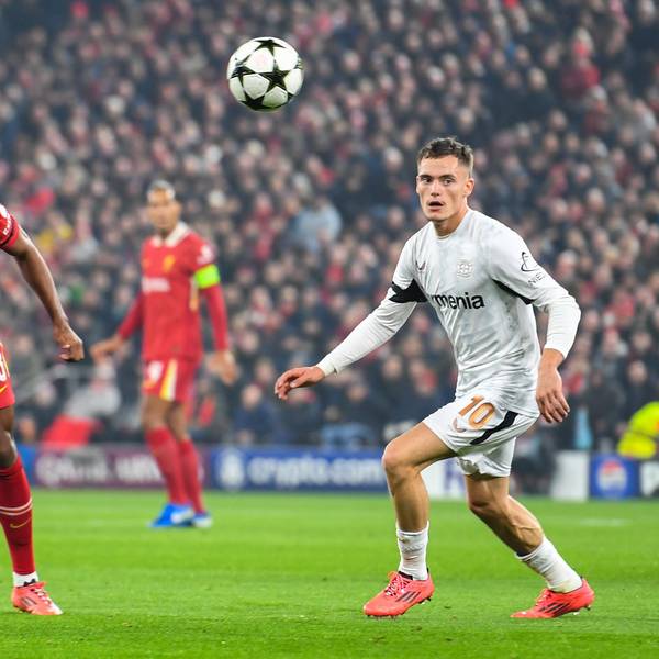 Liverpool v Bayer Leverkusen UEFA Champions League Ryan Gravenberch of Liverpool and Florian Wirtz of Bayern Leverkusen during the UEFA Champions League match at Anfield, Liverpool UK Newspapers OUT Copyright: xKarlxVallantinex FIL-20882-0059