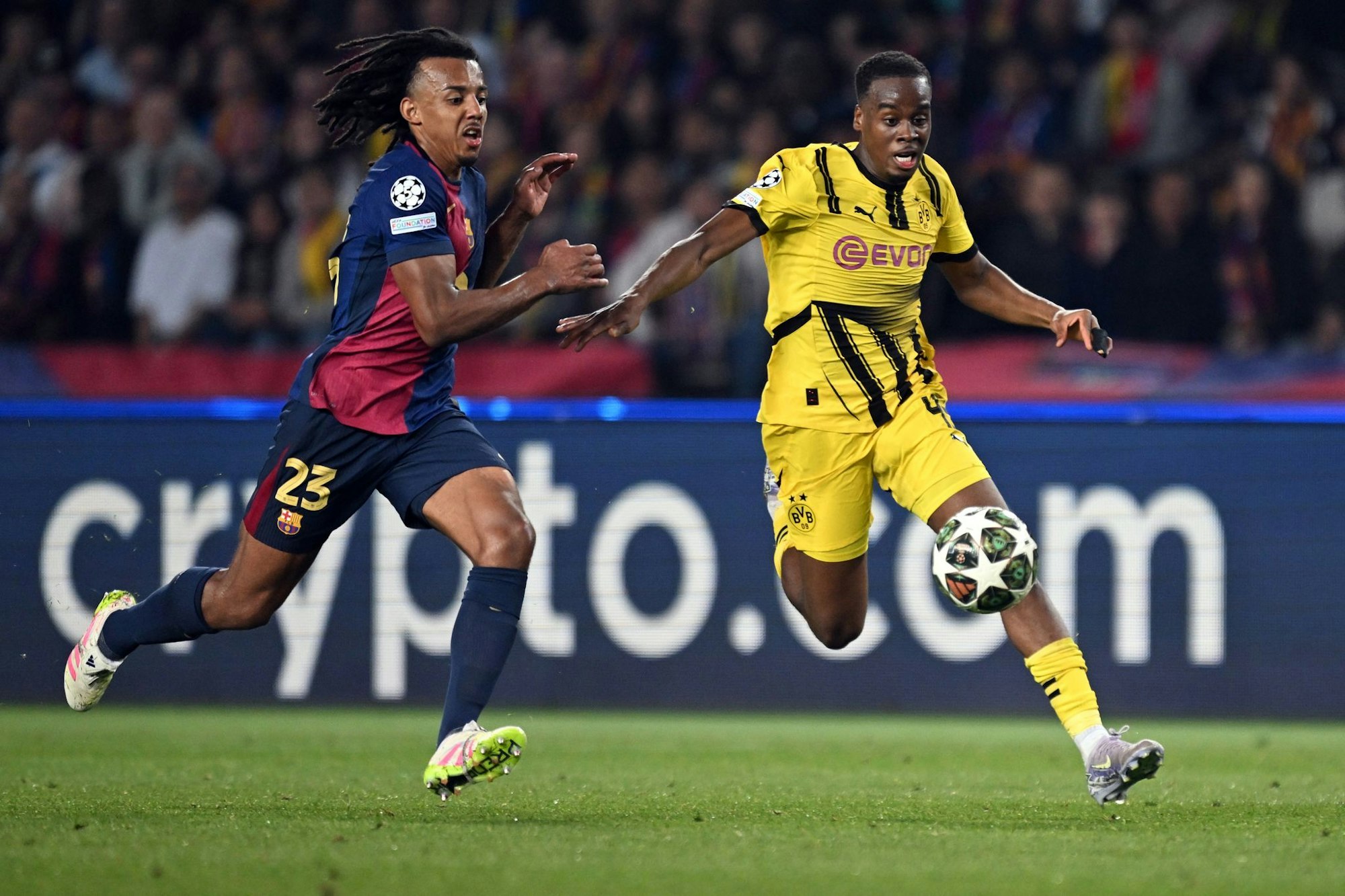 Außenstürmer Jamie Gittens soll zum FC Chelsea transferiert werden