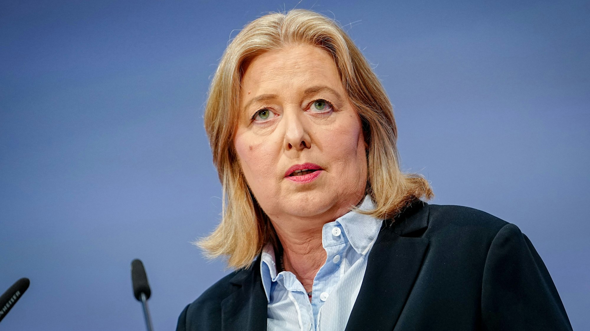 Sozialministerin Bärbel Bas (SPD) betont zur neuen Grundsicherung: „Wir verschärfen die Sanktionen bis an die Grenze dessen, was verfassungsrechtlich zulässig ist.“