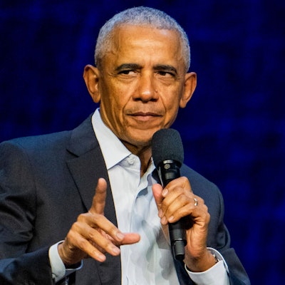 Barack Obama bei einem Auftritt in Oslo. Der ehemalige US-Präsident hat Donald Trump scharf kritisiert. (Archivbild)