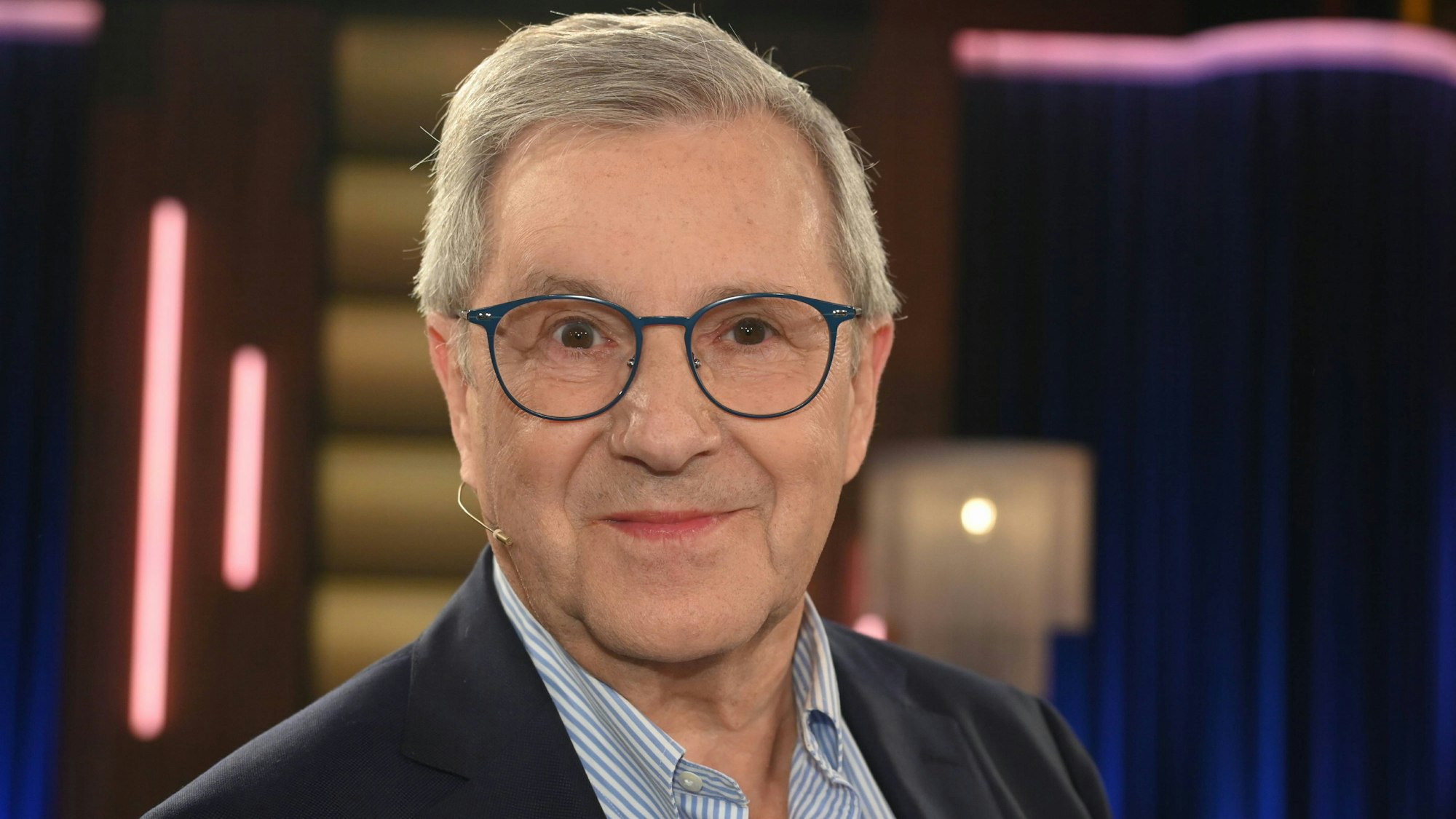 Nahaufnahme vom Nachrichtensprecher und Moderator Jan Hofer, der als Gast in der WDR Talkshow „Kölner Treff“ eingeladen war. (Archivbild)