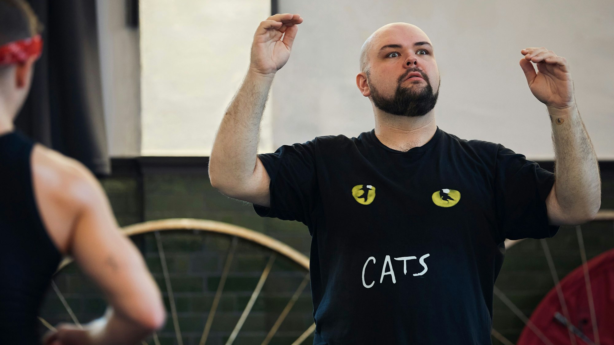 Michael Robert-Lowe ist Old Deuteronomy in der Musical-Produktion von „Cats“, die im August nach Köln kommt.
