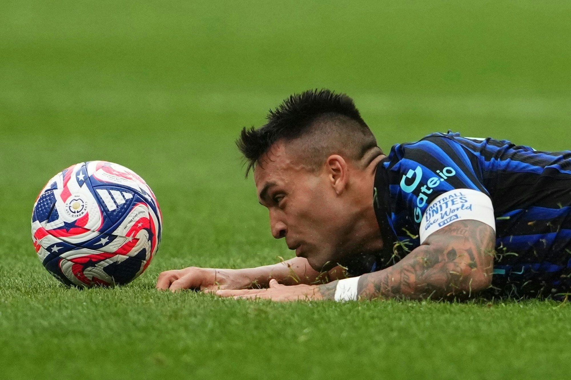 Erst am Boden, dann Torschütze zum 1:1: Inter Mailands Lautaro Martinez.