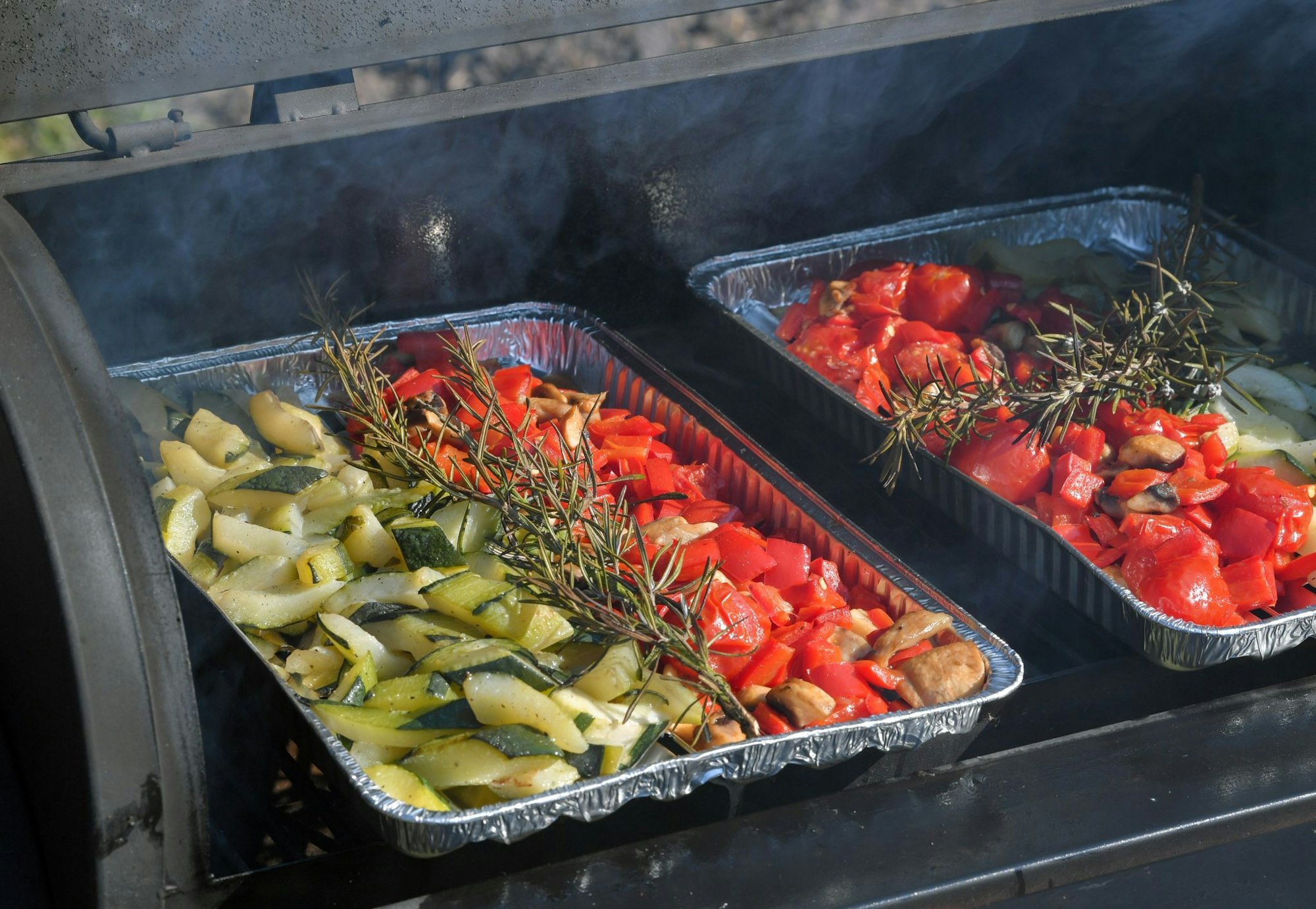 Auch fleischlos grillen ist möglich. (Archivbild)