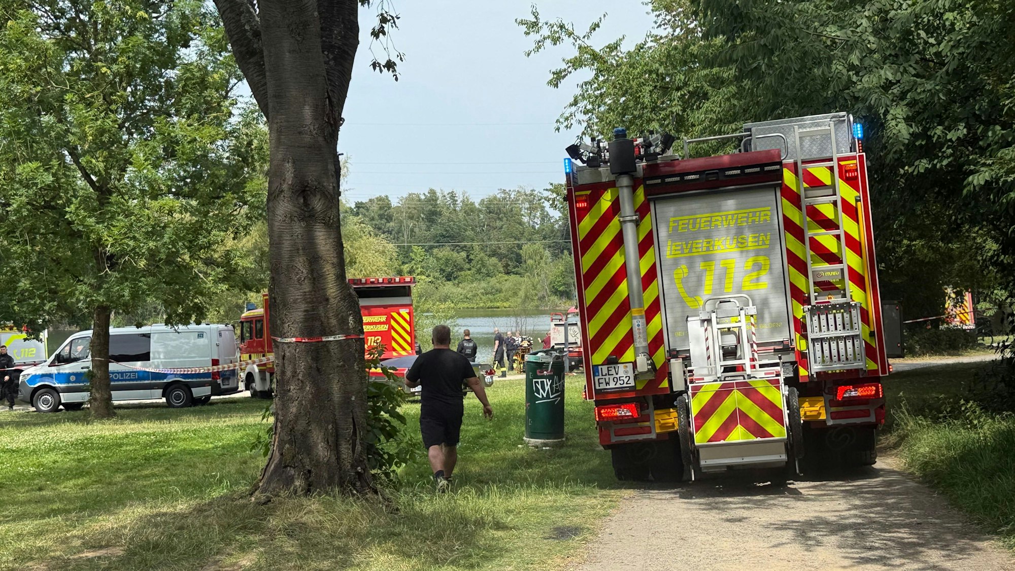 Im Silbersee in Leverkusen ist eine Person ertrunken.