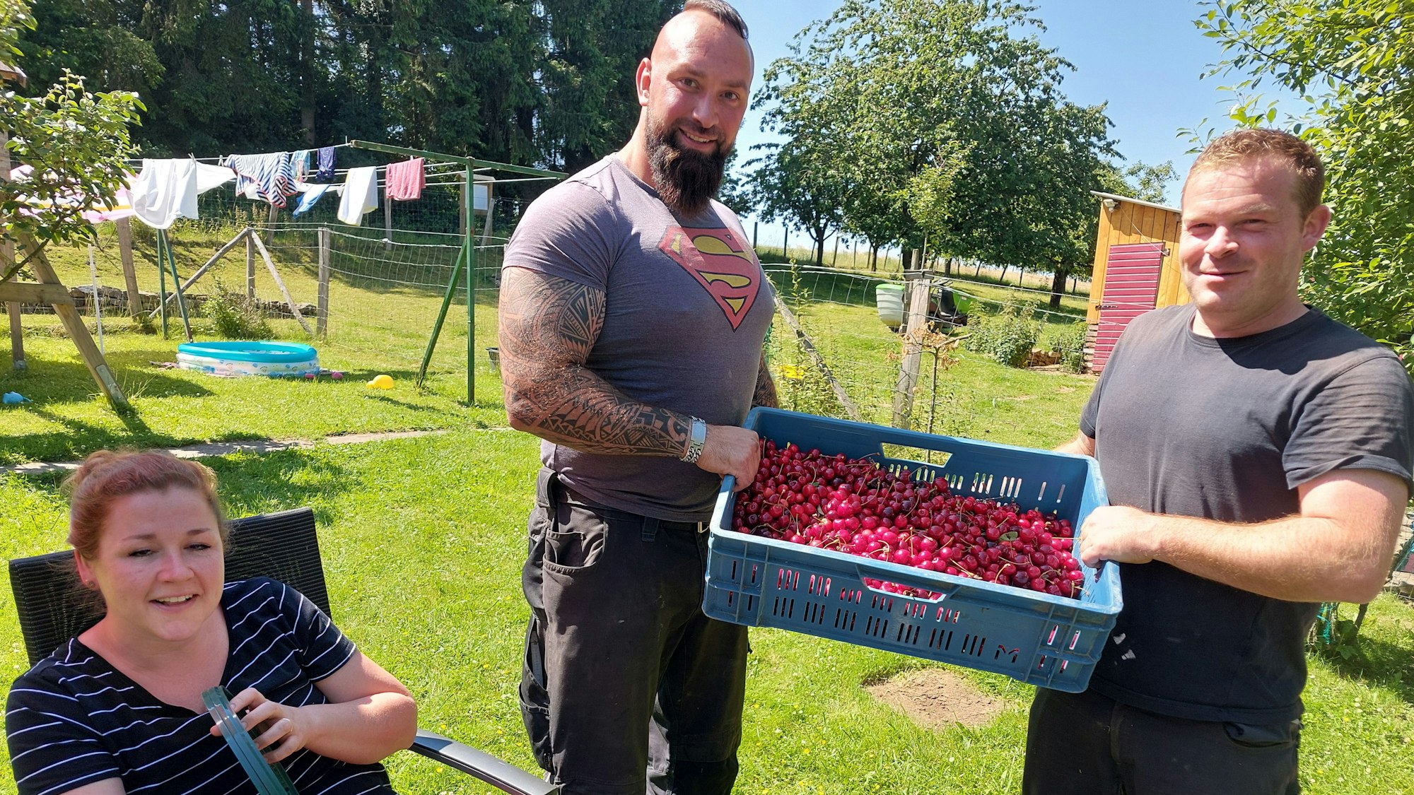 Die Kirschliesl Annekatrin Schreiber, Helfer Fritz und Ehemann Tim.