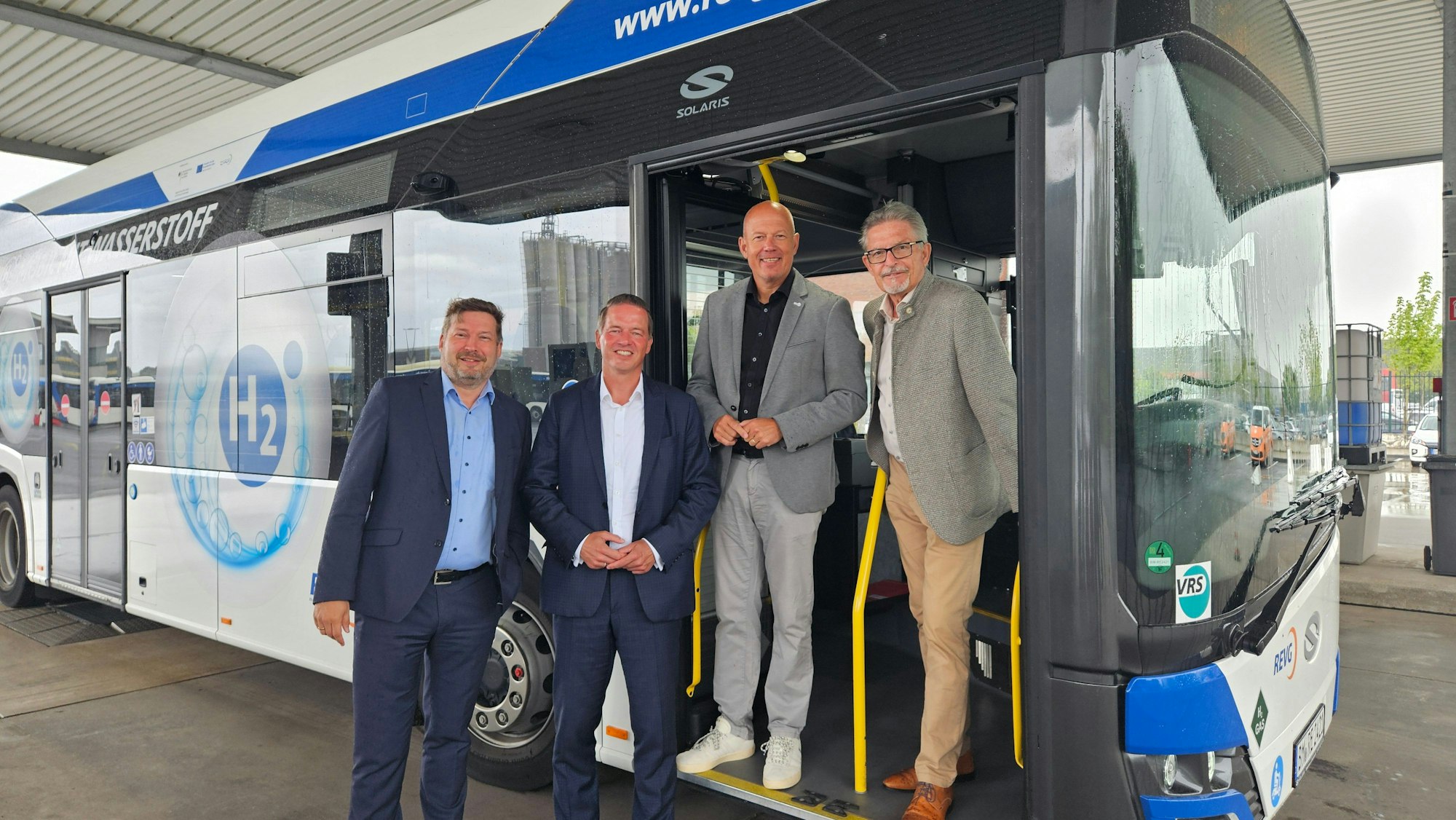 Die REVG-Chefs: Geschäftsführer Martin Gawrisch, Aufsichtsratsvorsitzender Gregor Golland, Landrat Frank Rock und Geschäftsführer Walter Reinarz.