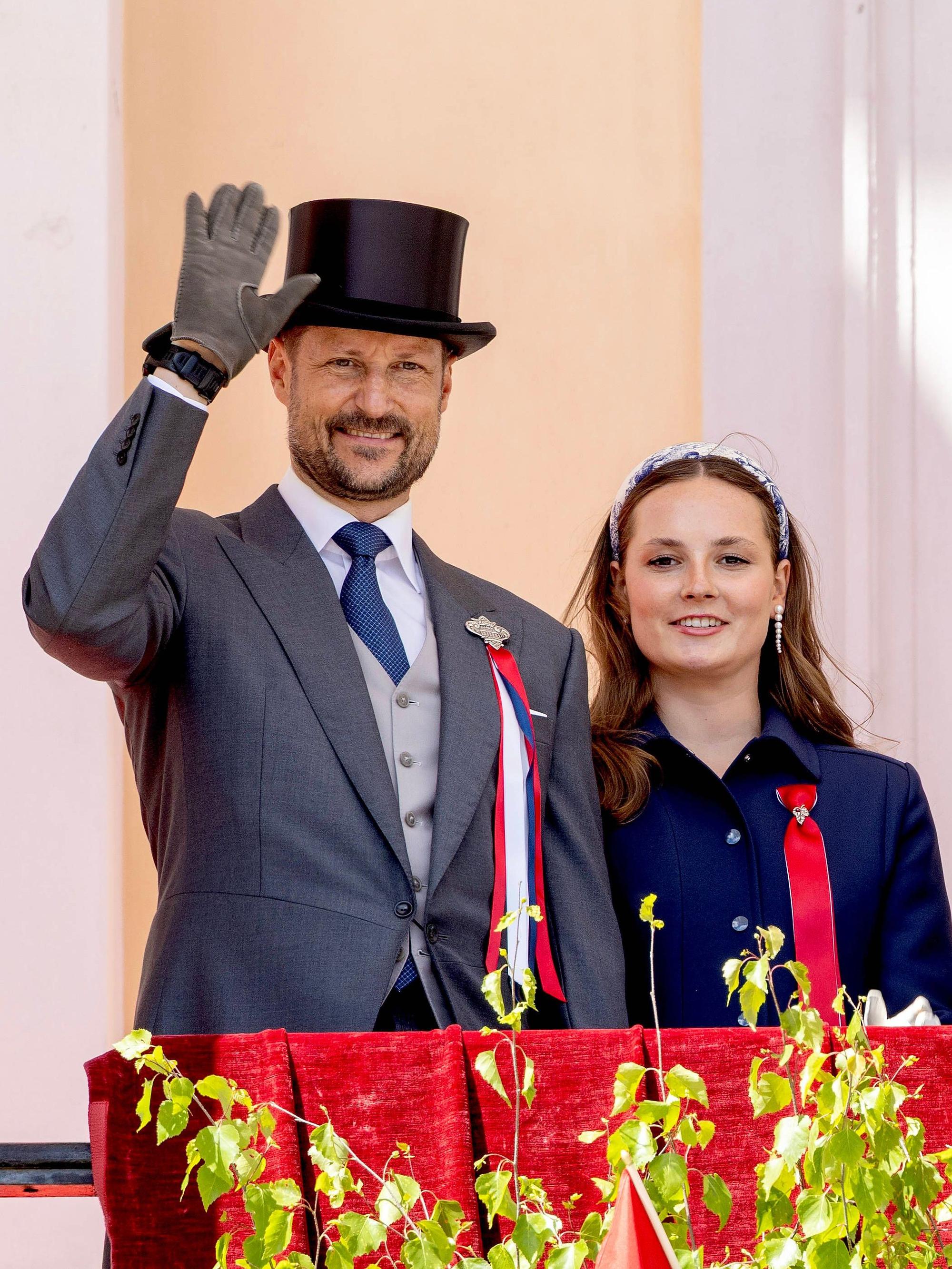 Kronprinz Haakon und seine Tochter, Prinzessin Ingrid Alexandra am Nationalfeiertag.
