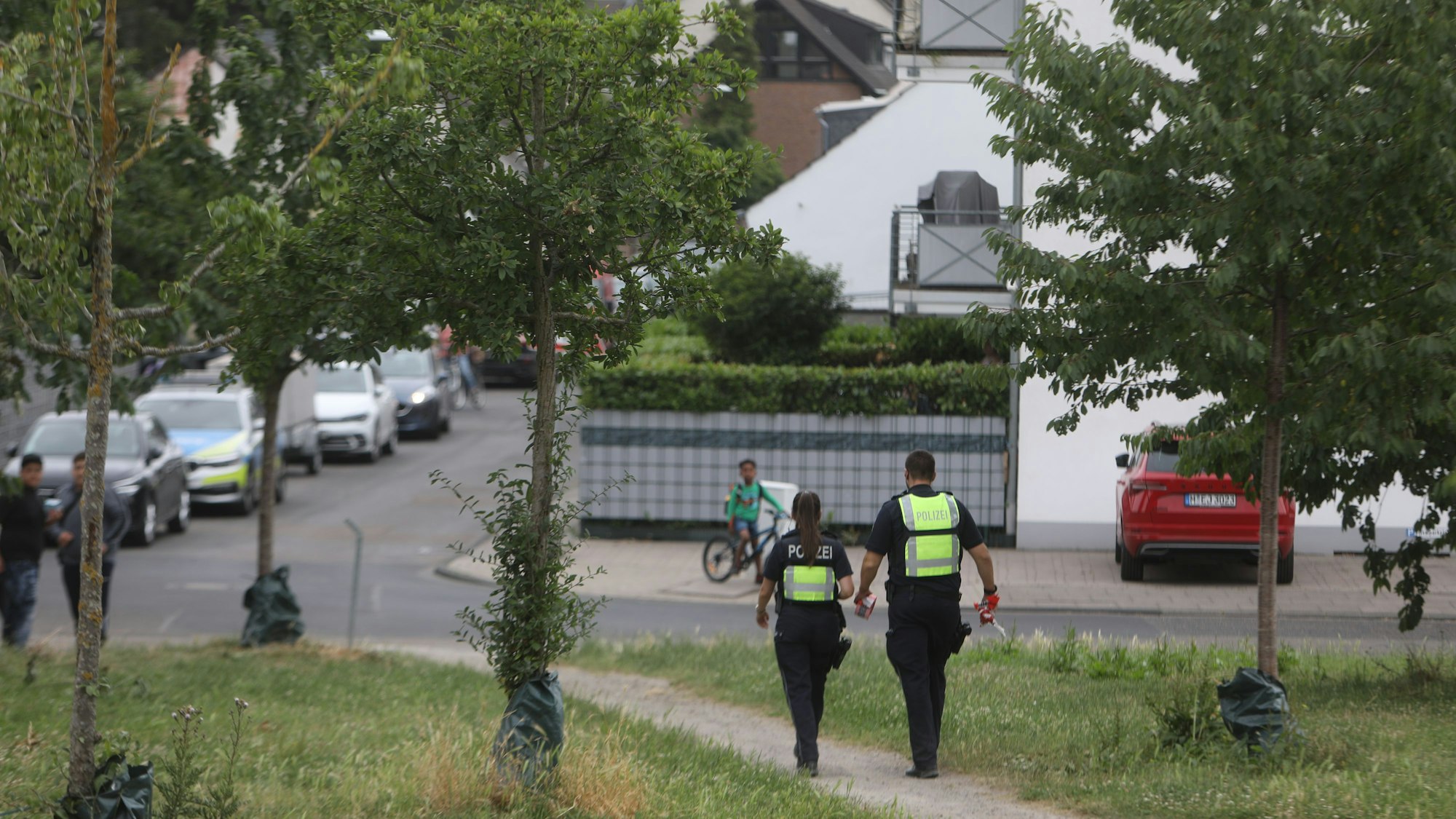 24.06.2025, Köln: Bewaffneter Mann verschanzte sich in Bocklemünd Foto: Arton Krasniqi
