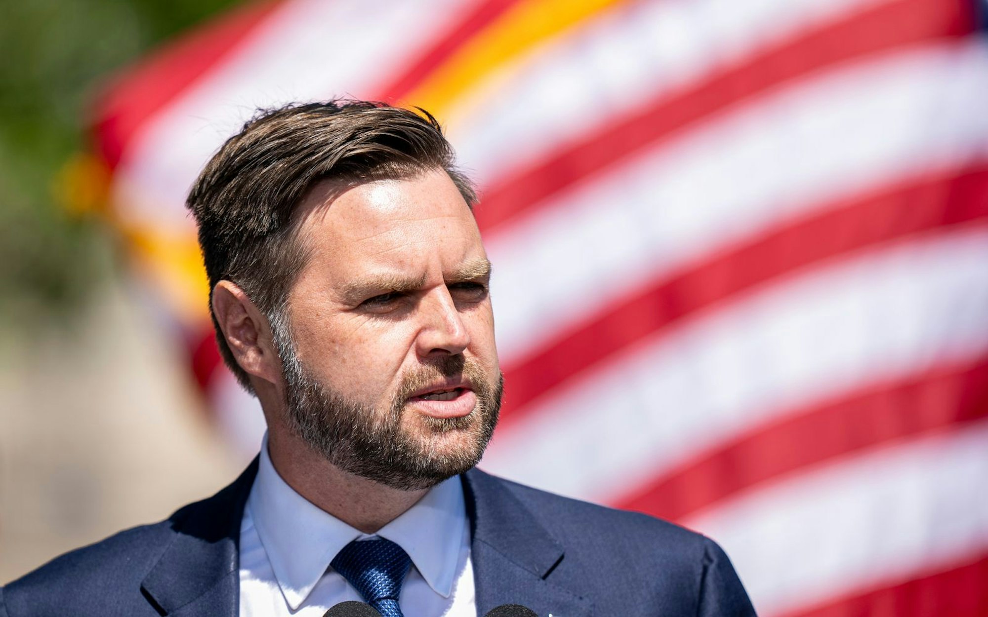 „Der Fall einer beispiellosen Radikalisierung, deren Zeugen wir alle geworden sind“: US-Vizepräsident J.D. Vance. (Bild: 2024 Getty Images/Andy Manis)