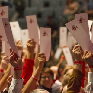 1. FC Köln Mitgliederversammlung 2016 Lanxess Arena Deutschland Datum: 26.09.2016 Wiederwahl
1 FC Cologne Assembly members 2016 Lanxess Arena Germany date 26 09 2016 Re-election