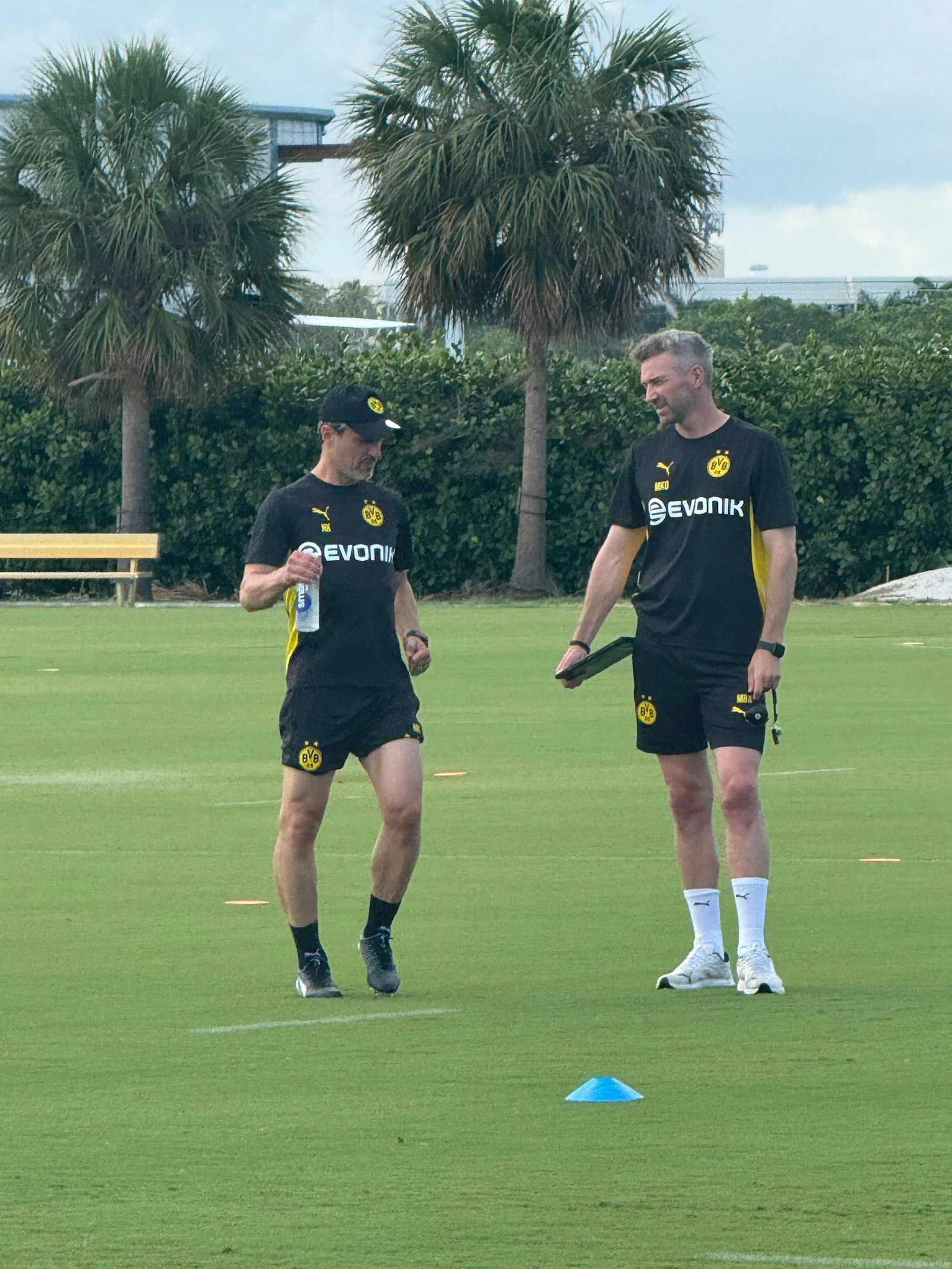 Trainer Niko Kovac arbeitete mit seinem Team in Fort Lauderdale vor allem an der Abwehrarbeit.