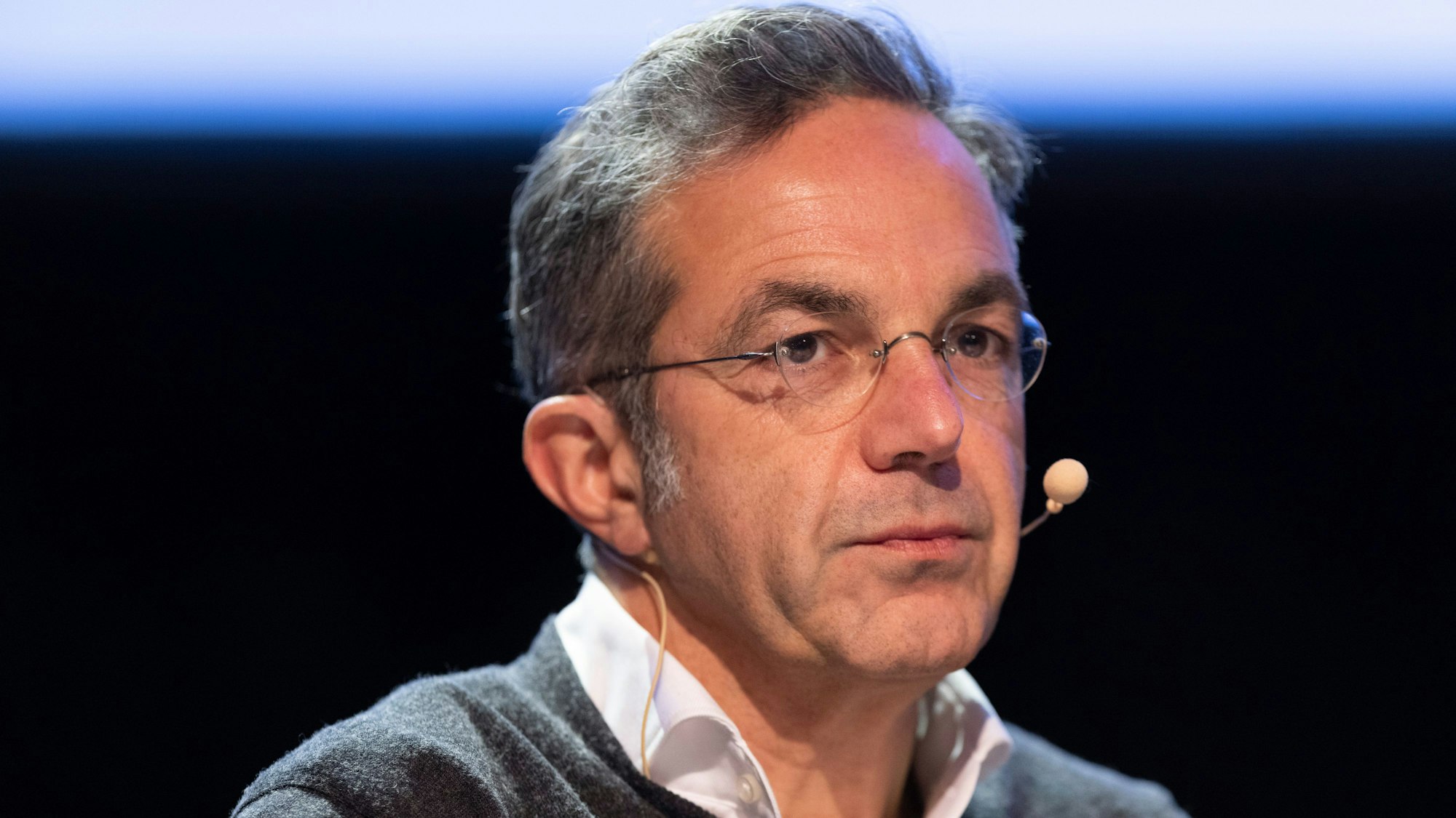 Der Schriftsteller Navid Kermani wünscht sich, dass Köln wieder Kulturstadt wird. (Archivbild)