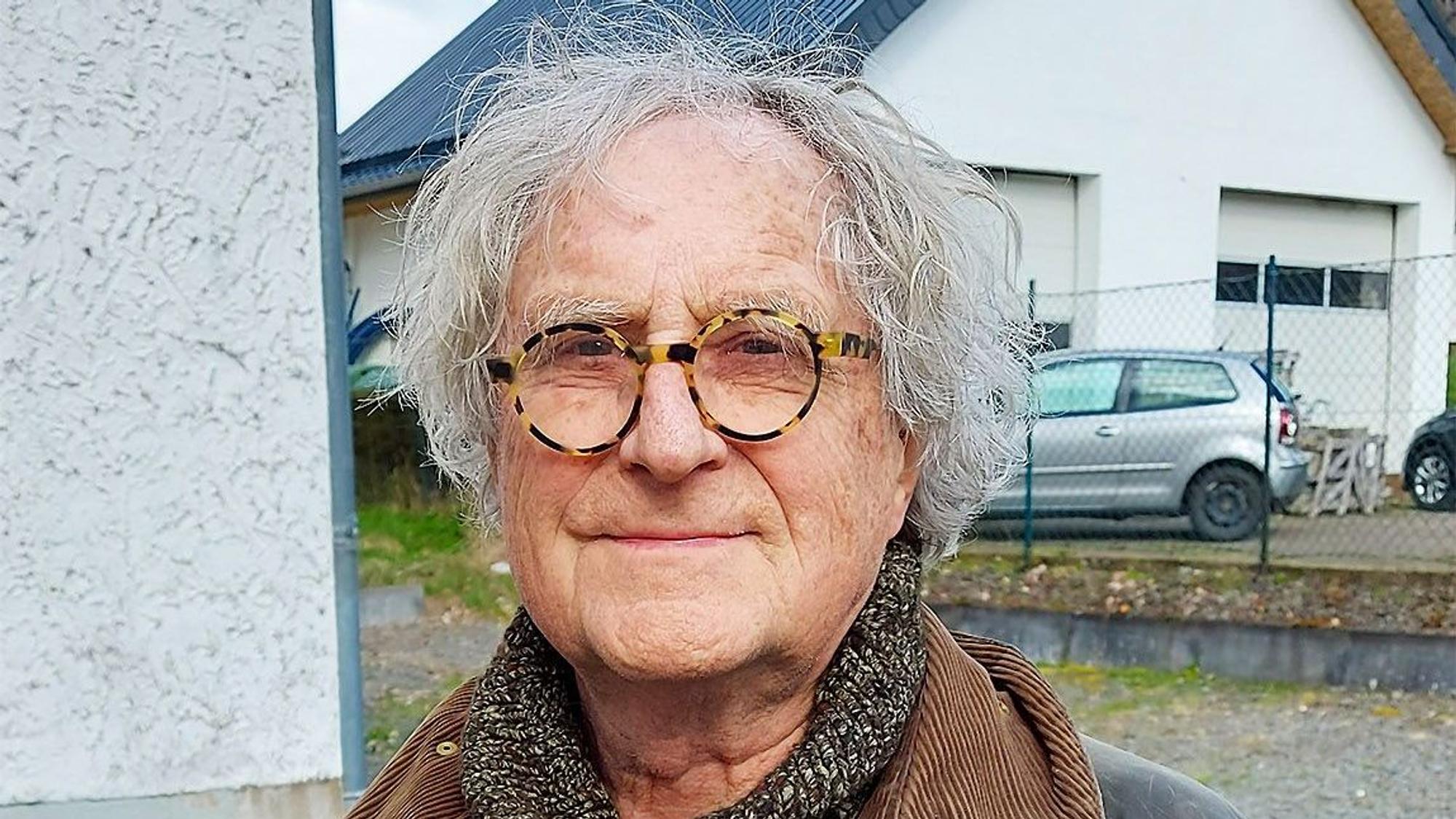 Das Bild zeigt Ulrich Böttger, der für Bündnis 90/Die Grünen im Gemeinderat von Dahlem sitzt.
