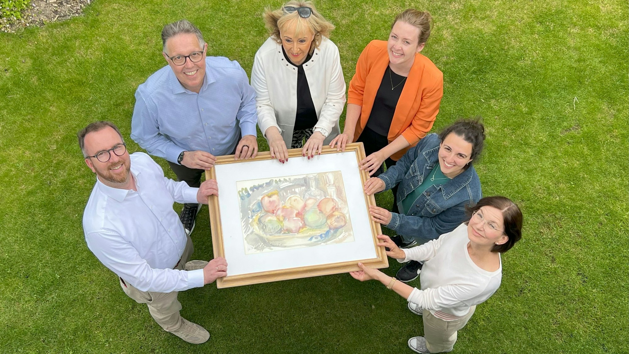 Freuten sich über 64.000 Euro fürs Pallilev: Christoph Meyer zu Berstenhorst (v.l.), Thomas Helfrich, Marianne Müller, Carolin Siebert,Katja Araujo Botelho und Andrea Peters.