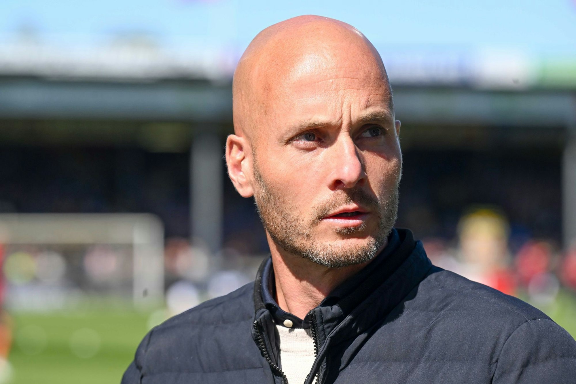 Neuer Torwart für neuen Wolfsburger Trainer.