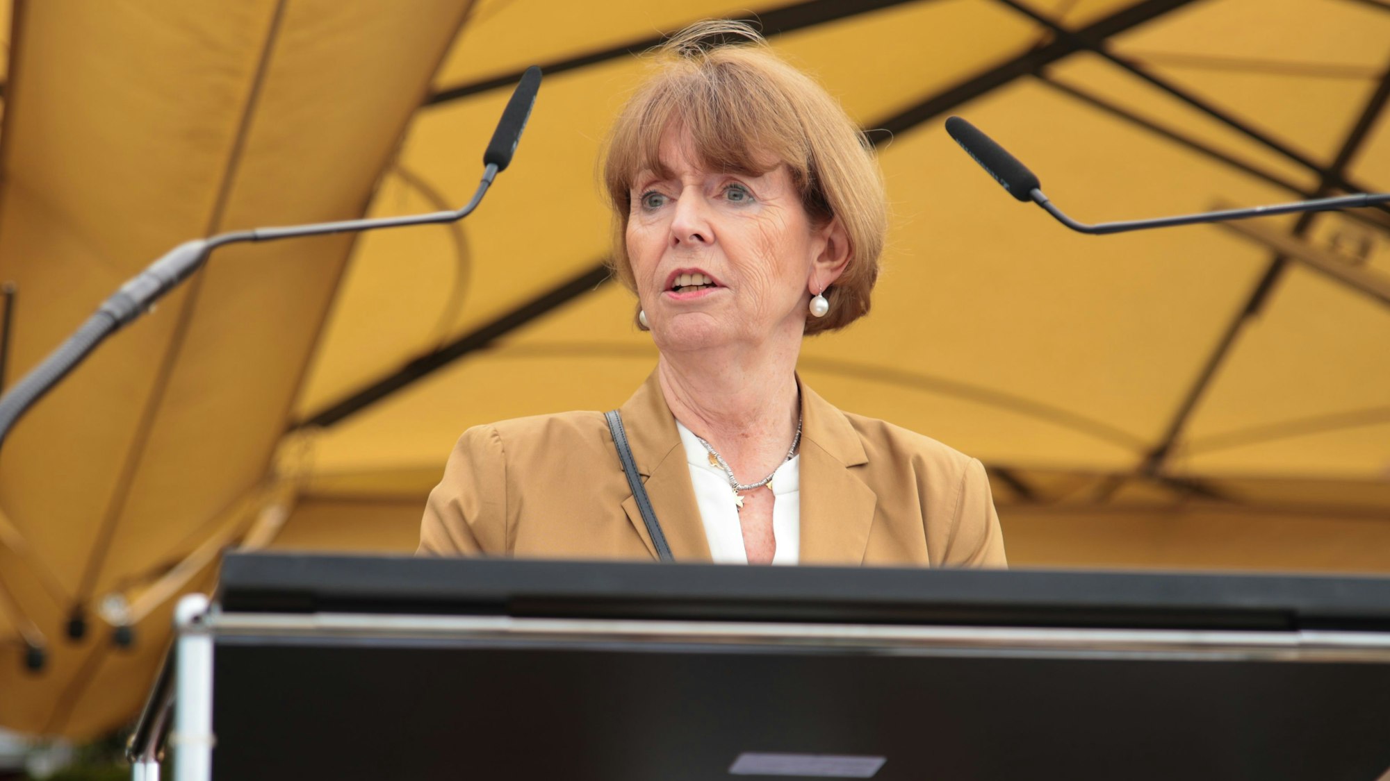 OB Henriette Reker, hier bei der Neueröffnung der Ausstellungen „Zeitreise des Kakaos“ am 24. Juni.