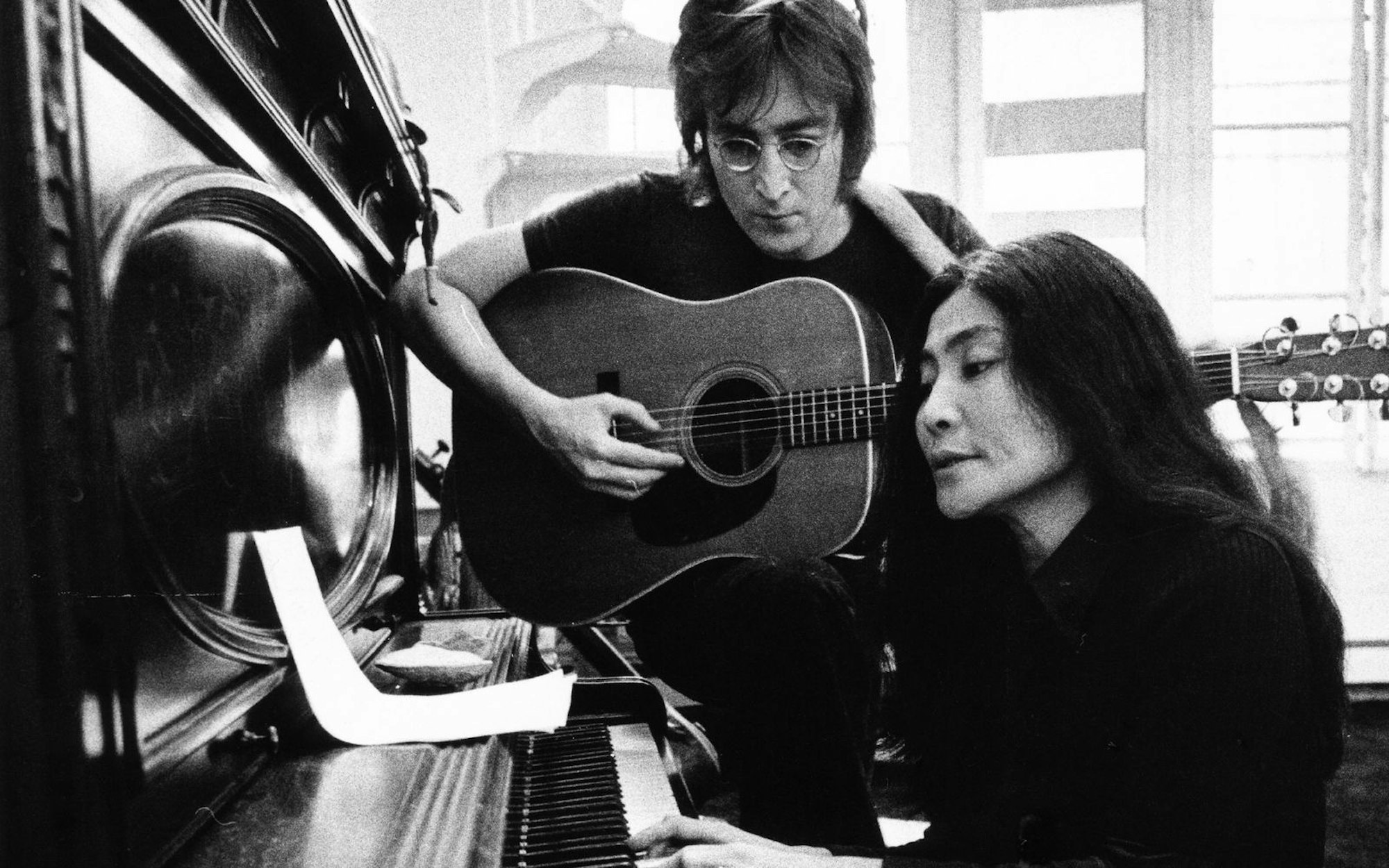 Eine Zeit des Erwachens: „One to One: John & Yoko“ blickt auf die frühen 1970er, als John Lennon und Yoko Ono sich für 18 Monate im New Yorker Greenwich Village niederließen. (Bild: Brian Hamill/Ben Ross Photography)