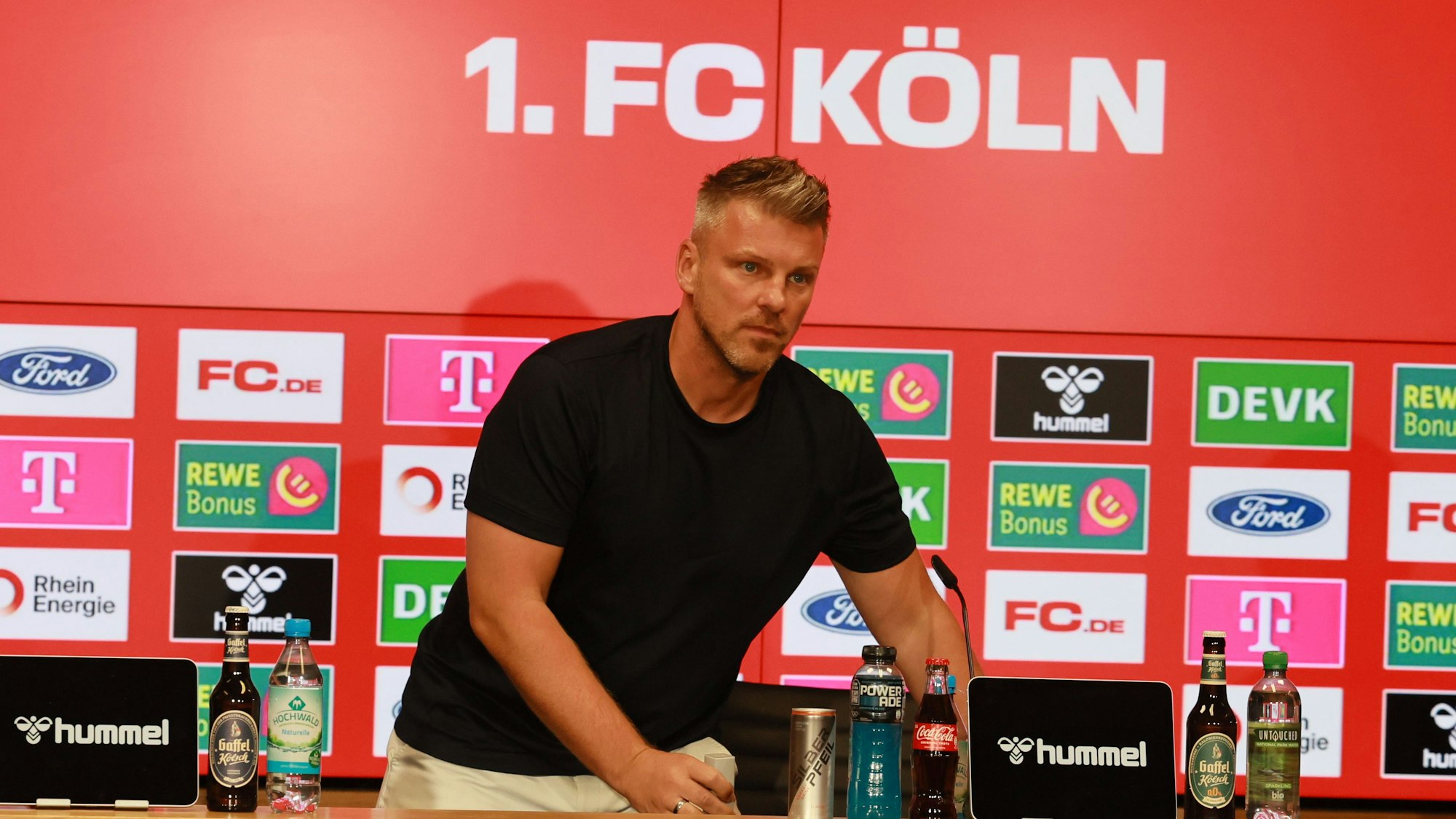 Lukas Kwasniok ist Kölns neuer Cheftrainer. Der 44-Jährige wird am Mittwoch (25. Juni) offiziell vorgestellt und gibt erste Einblicke in seine Pläne mit dem FC.