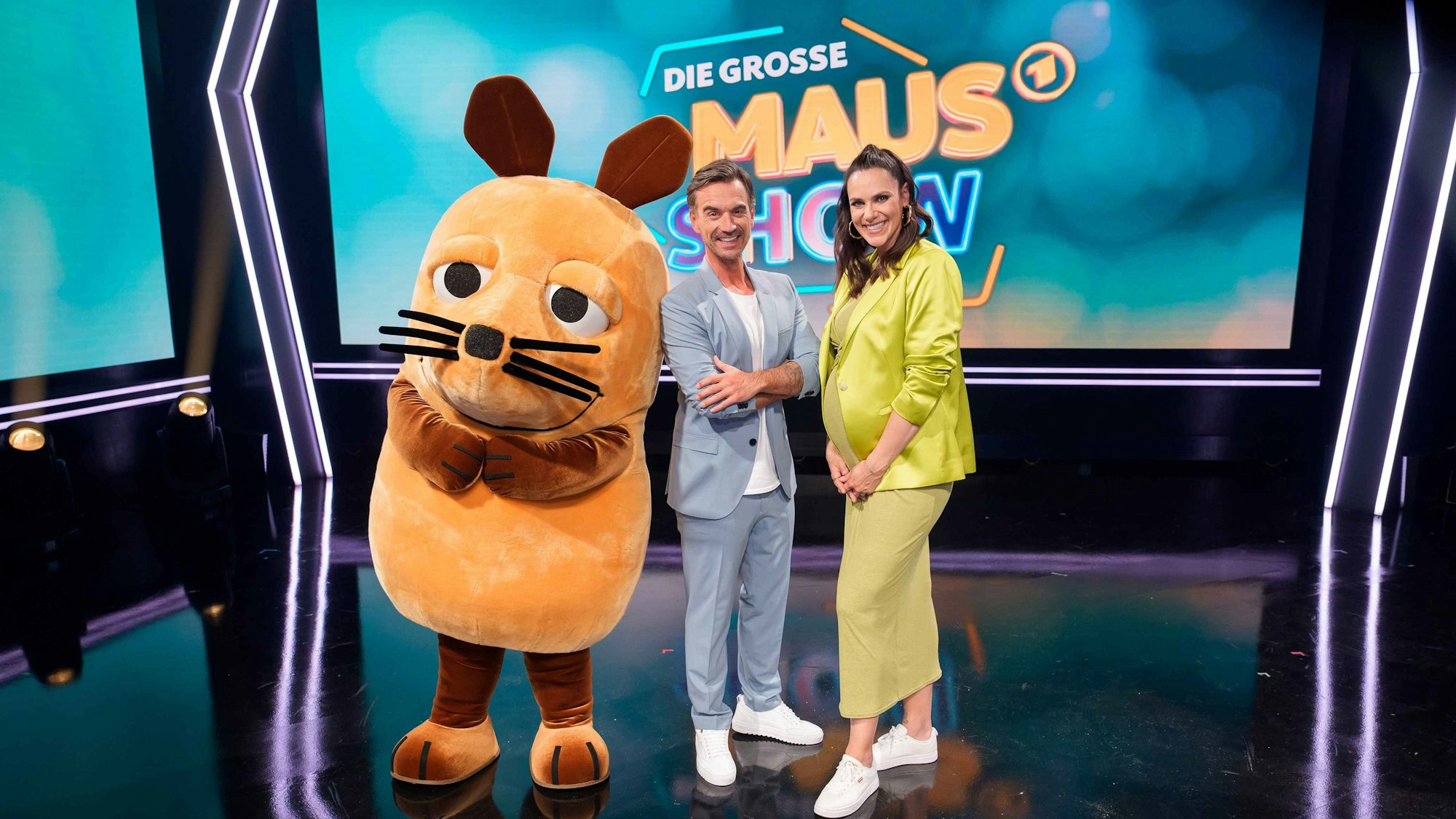 Esther Sedlaczek moderiert „Die große Maus-Show“ zum letzten Mal vor ihrer Babypause am 05. Juli 2025.