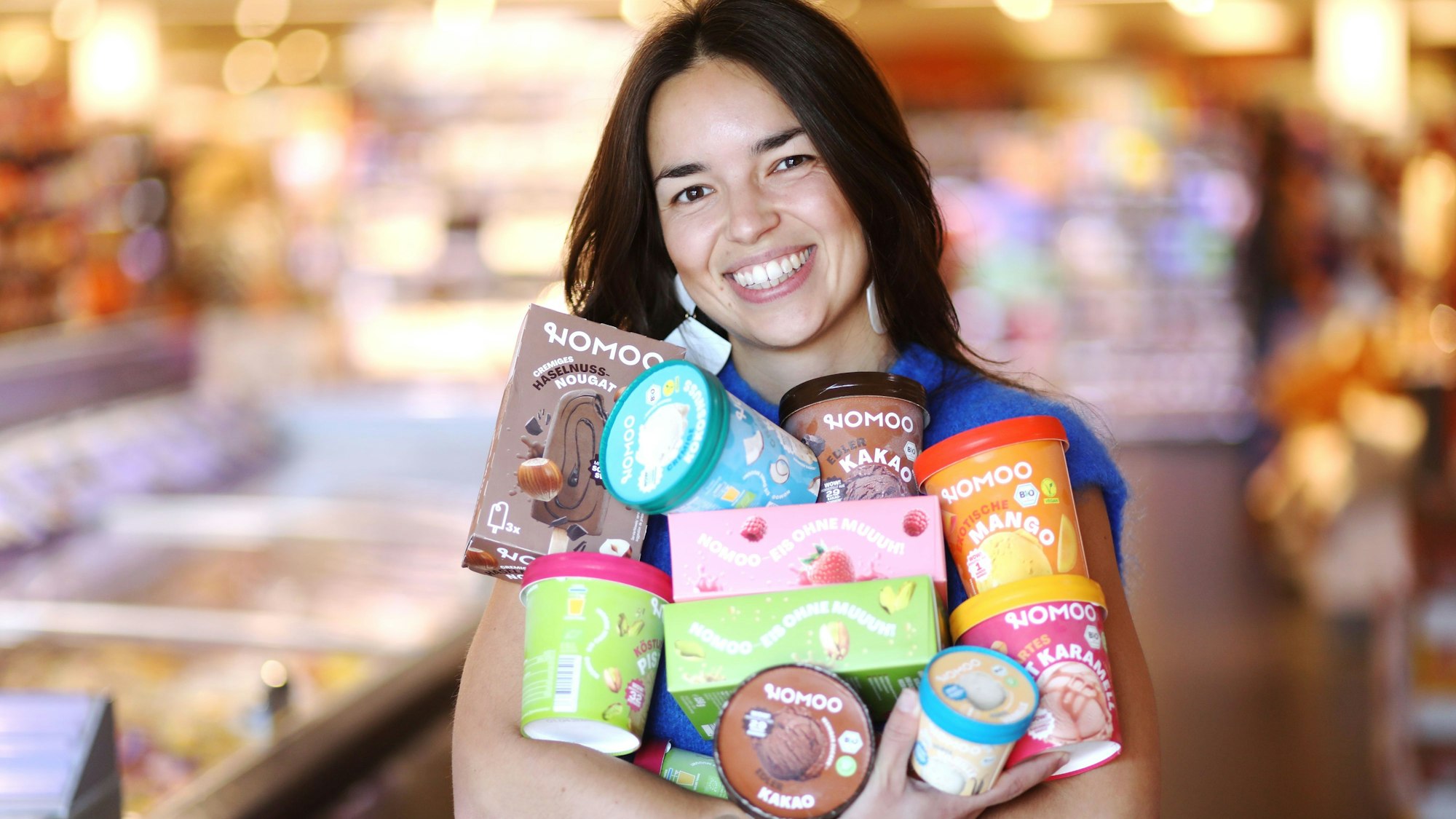 24.06.2025, Köln: Interview für Serie "Meine erste Million" mit Nomoo-Gründerin Rebecca Göckel. Nomoo stellt veganes Eis her. Foto: Arton Krasniqi