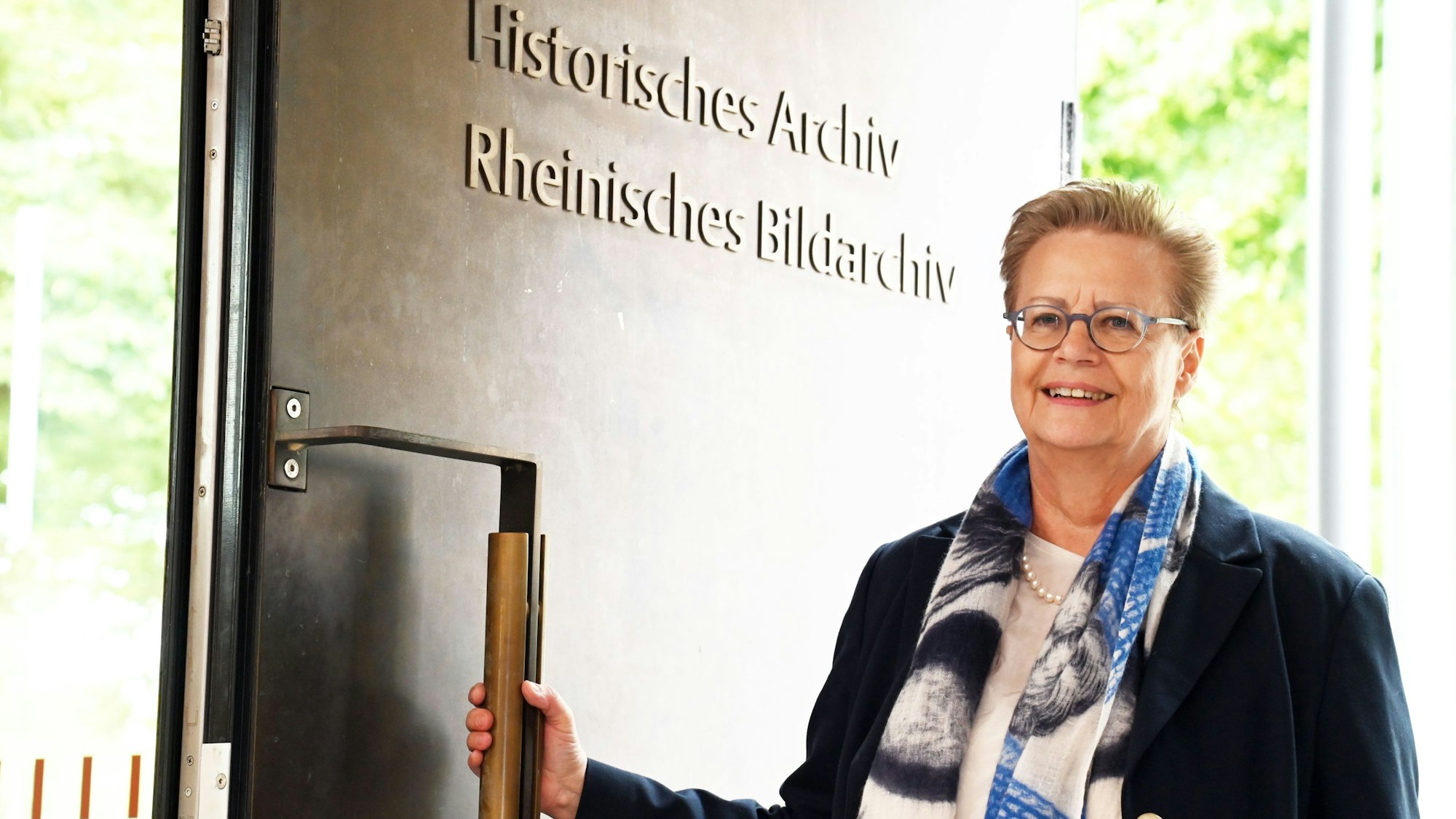 24.06.2025 Köln. Abschiedsinterview mit Bettina Schmidt-Czaia, Leiterin des Historischen Archivs mit Rheinischem Bildarchiv – sie geht Ende des Monats in Ruhestand. Foto: Alexander Schwaiger