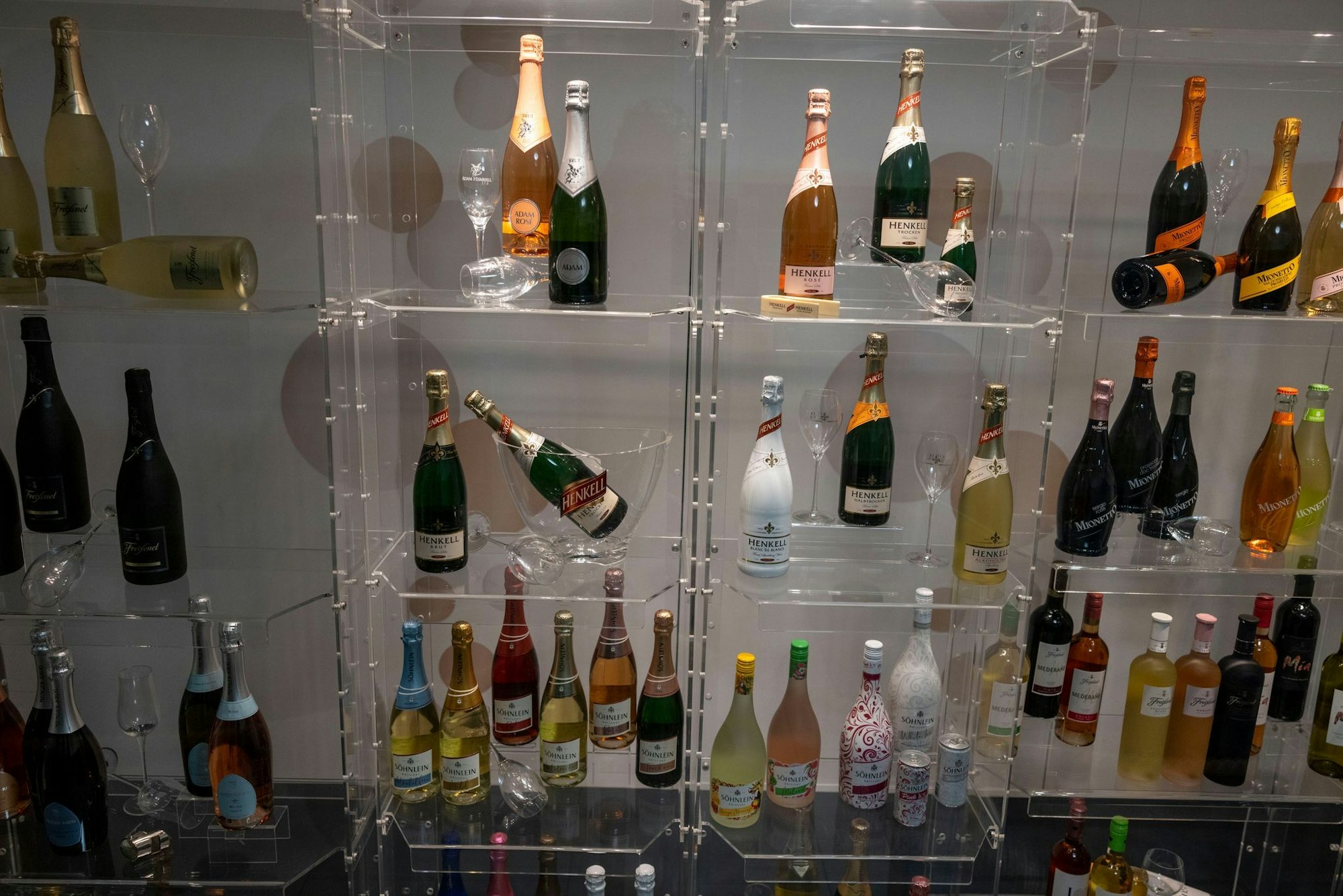 Die Oekter Collection ist nach eigenen Angaben Weltmarktführer bei Schaumweinen wie Henkell und Freixenet. (Archivbild)