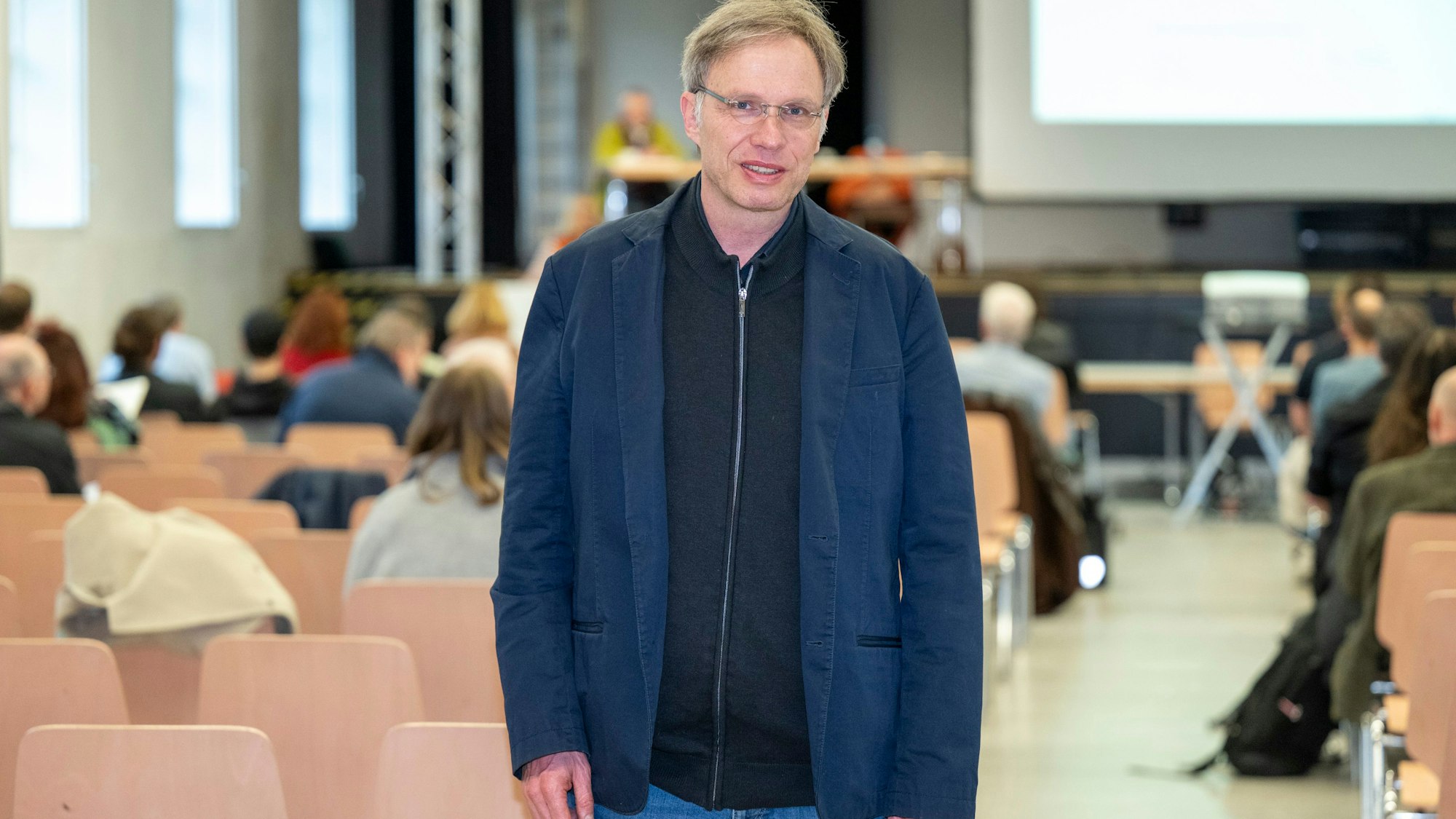 Co-Fraktionssprecher der Kölner Linken und OB-Kandidat bei den Kommunalwahlen 2025 ist Heiner Kockerbeck. (Archivbild)