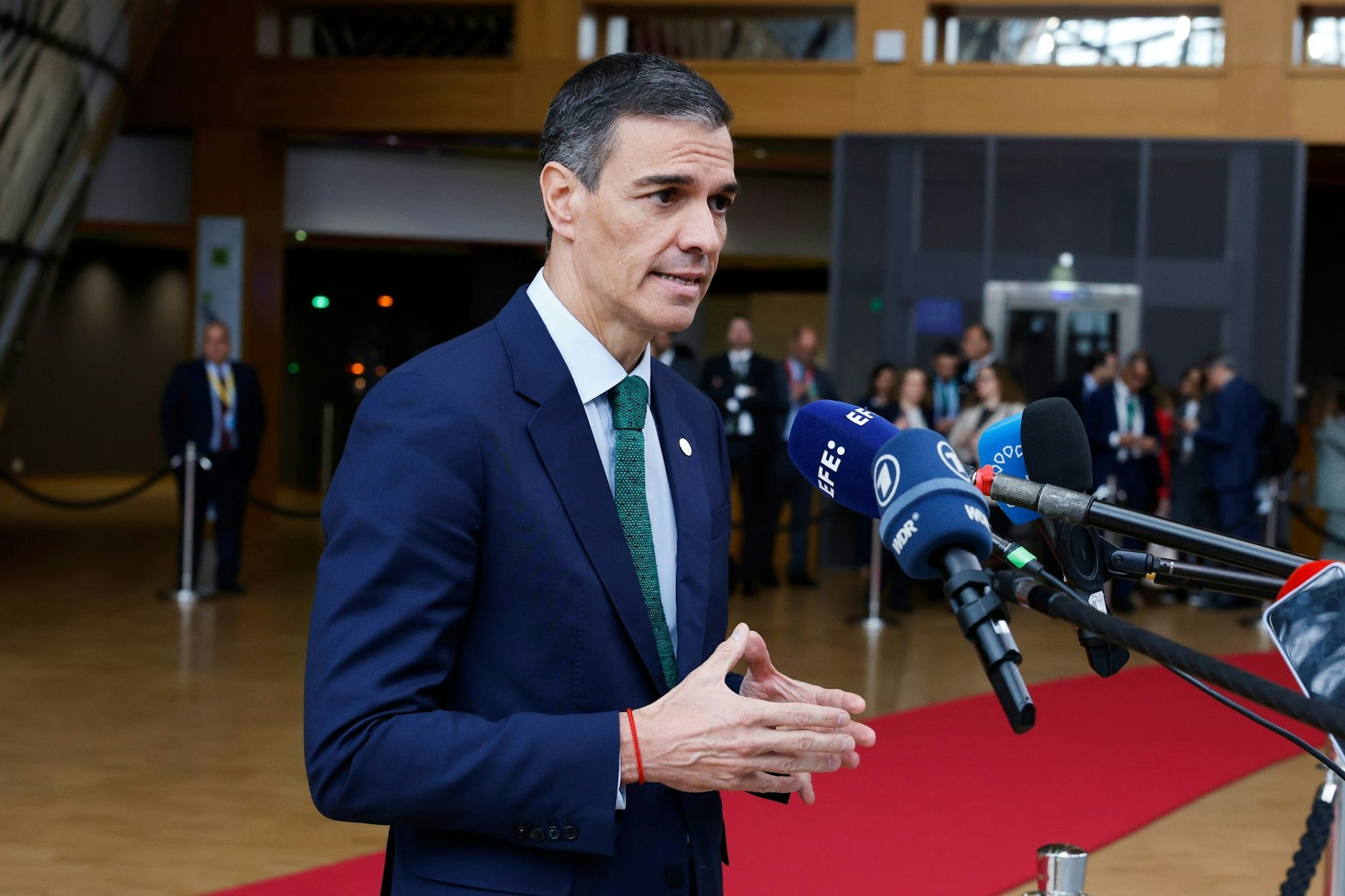 Sánchez ist im Umgang mit Israel nicht auf dem Kurs von Merz.