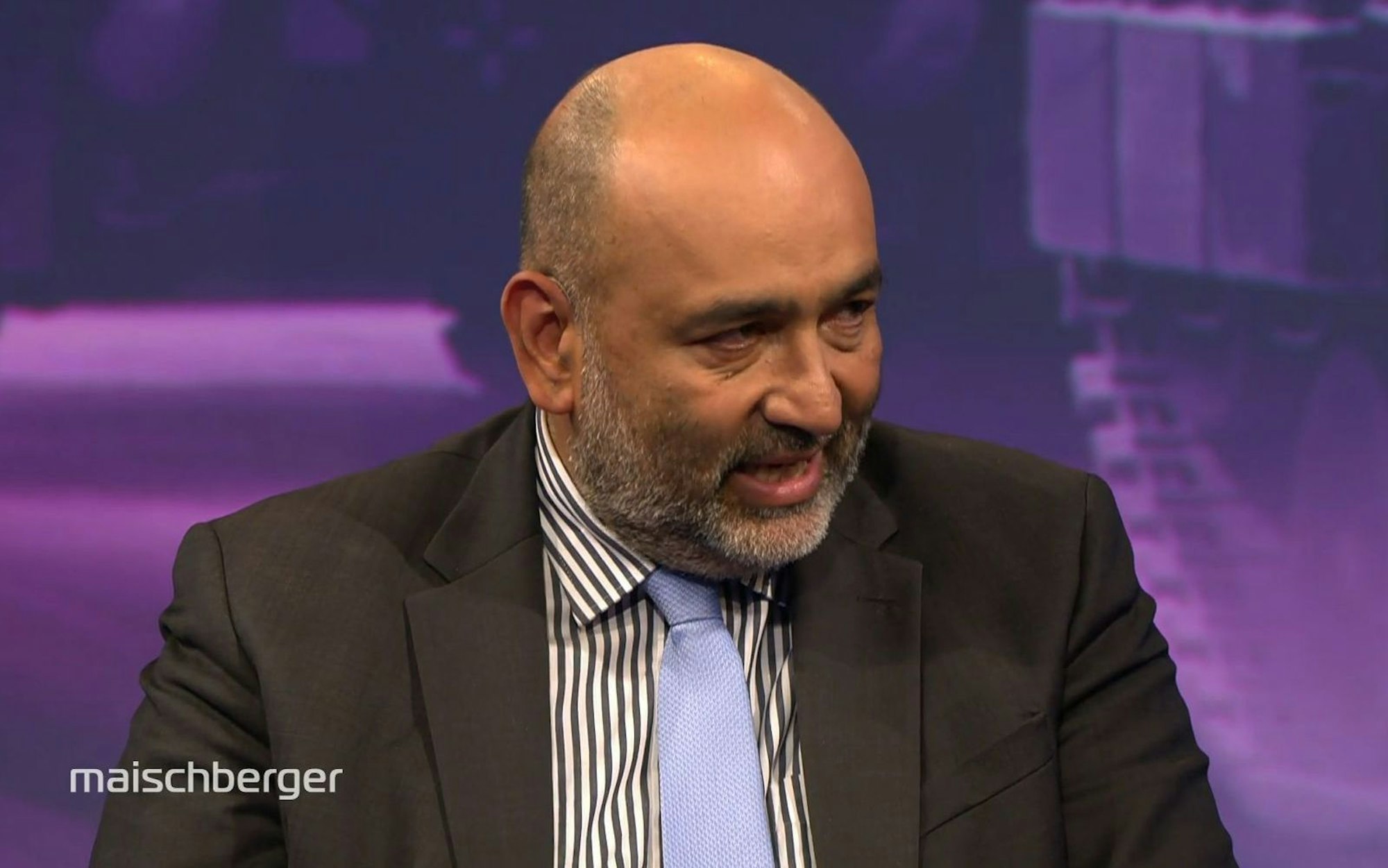 Bundestagsvizepräsident Omid Nouripour von den Grünen warnte vor einer möglichen Hinrichtungswelle im Iran. (Bild: ARD/WDR/Vincent productions)