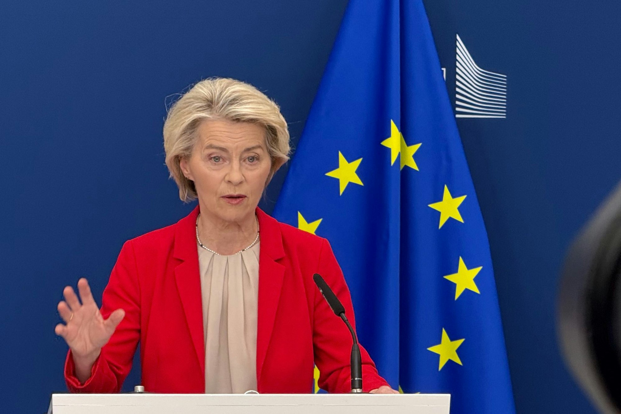 Kommisionspräsidentin von der Leyen: Die Digitalbranche fürchtet, dass die EU ihr Digitalgesetz im Zollstreit mit den USA lockert (Archivbild)