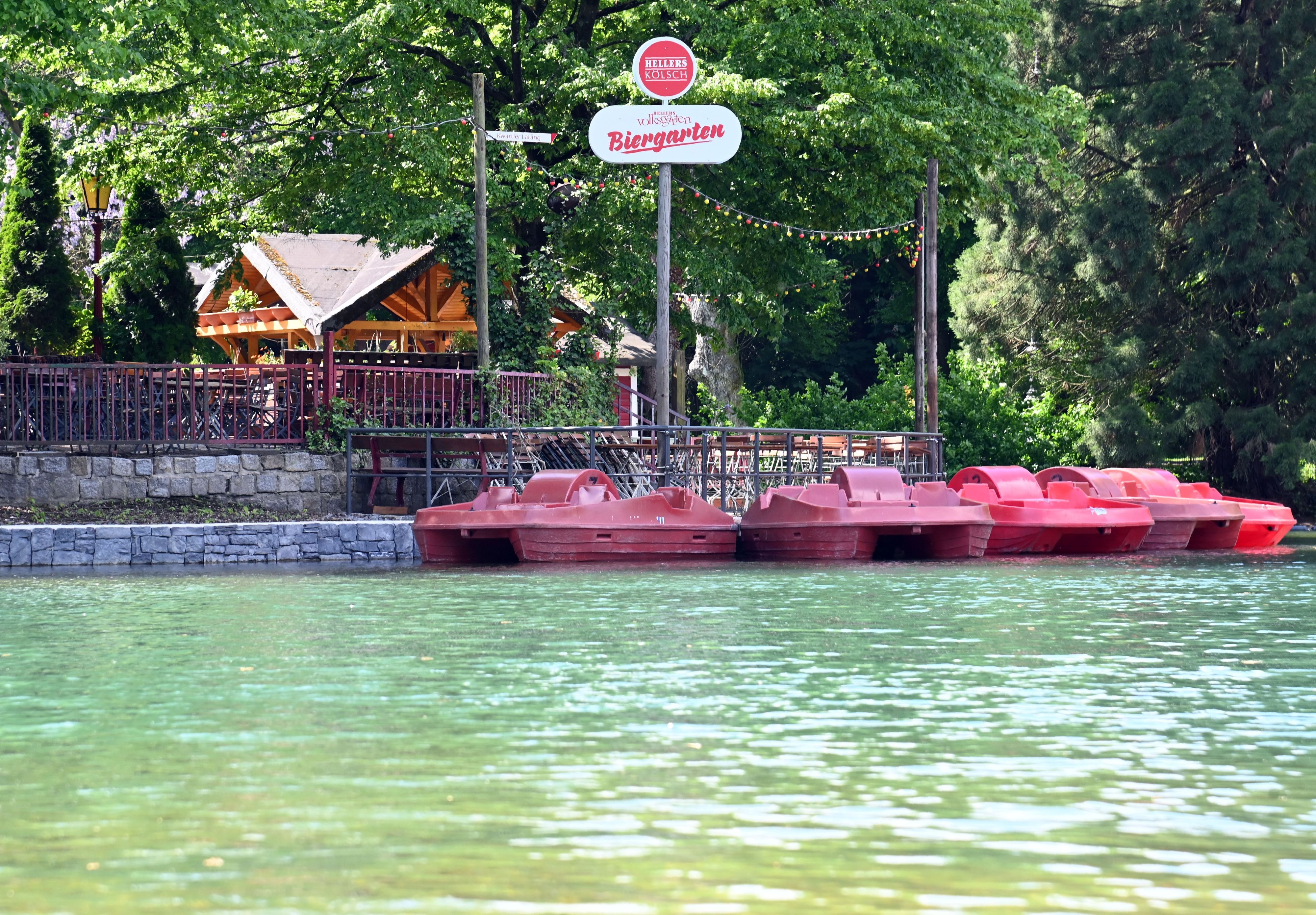 sanierter Volksgartenweiher