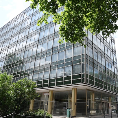 Die ehemalige Kaufhof-Zentrale an der Leonhard-Tietz-Straße in der Kölner Innenstadt