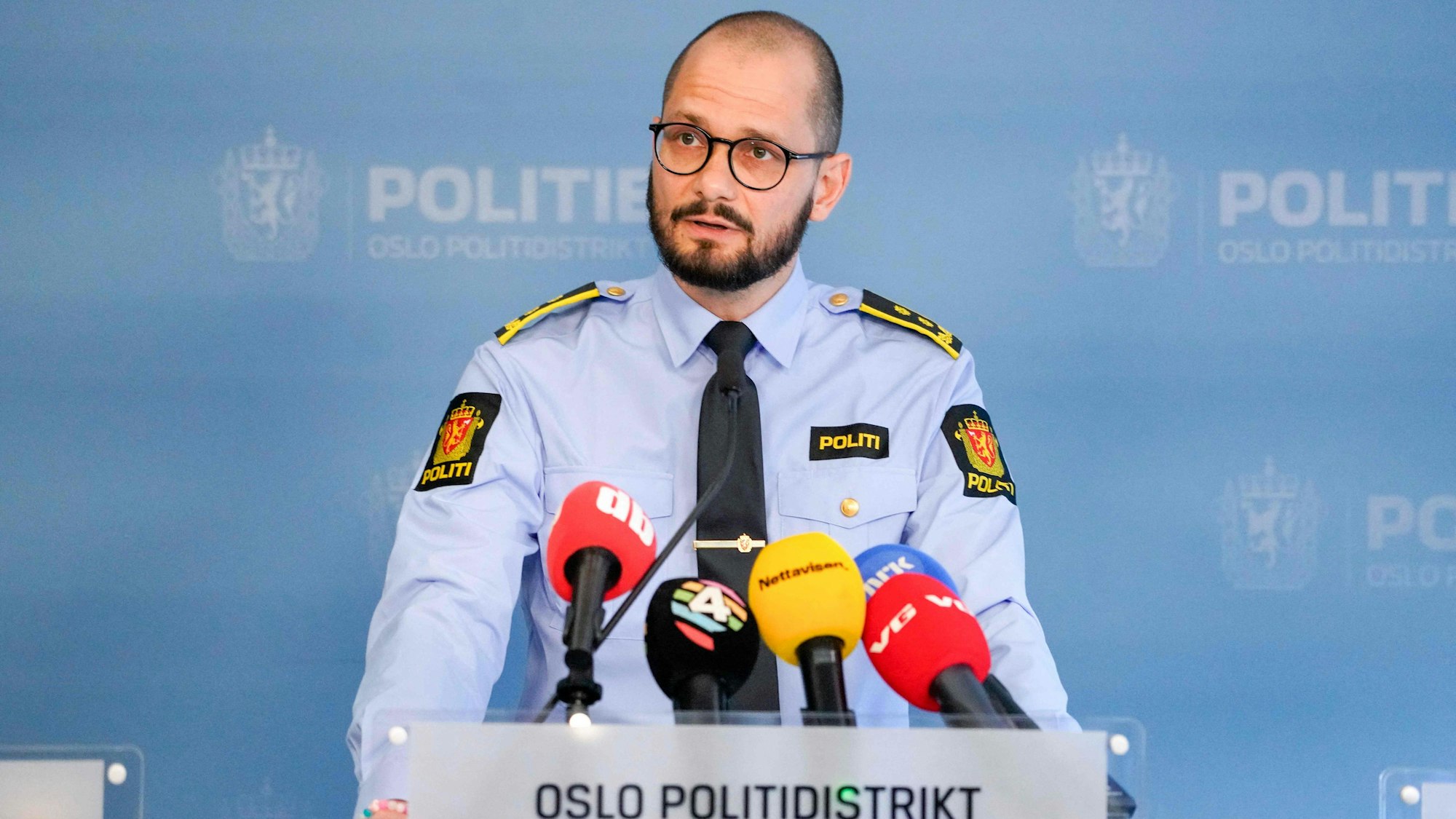 Polizeijurist Andreas Kruszewski informiert am 27. Juni 2025 in Oslo über den Stand der Ermittlungen gegen Marius Borg Høiby.