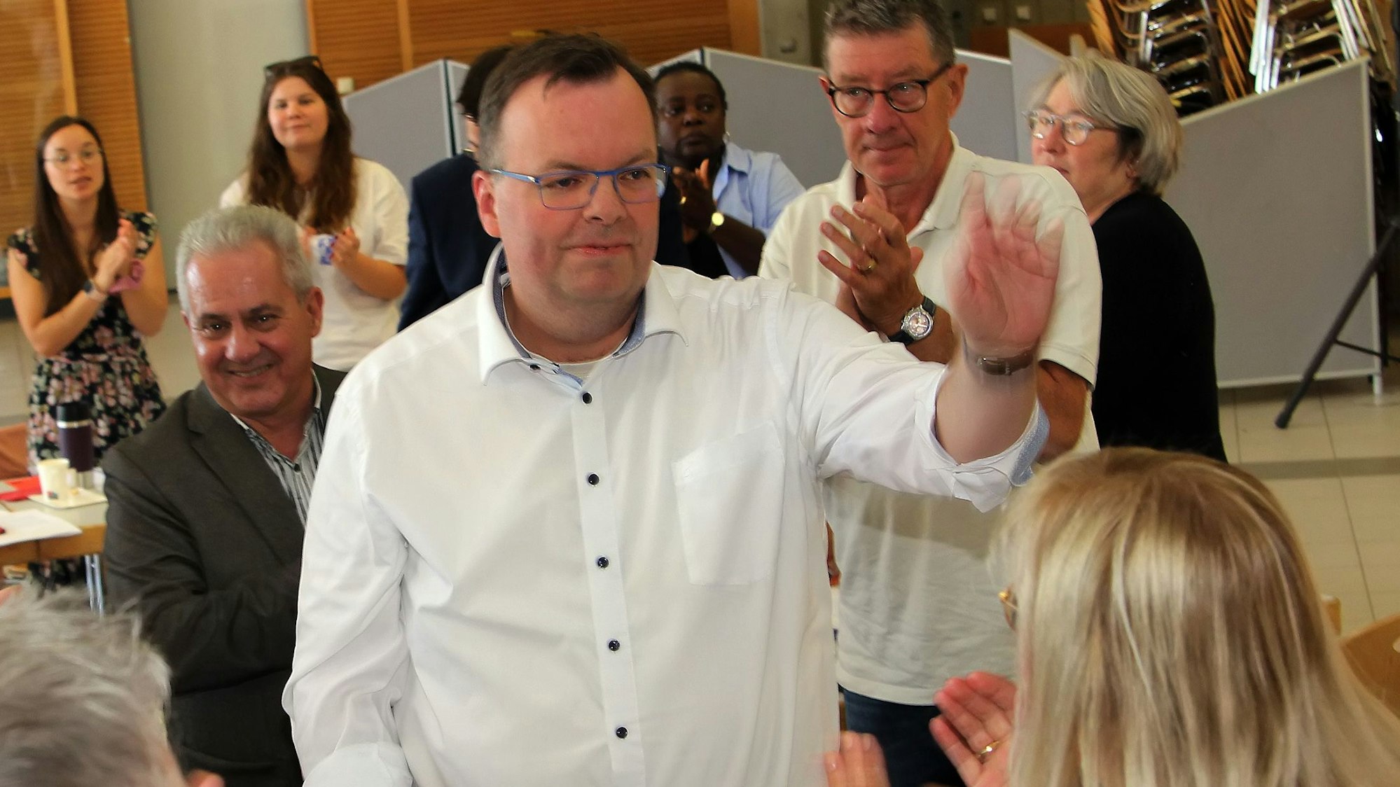 Helge Herrwegen fürchtet, dass es für die Parteien immer schwieriger werden wird, geeignete Kandidatinnen und Kandidaten für Ämter zu finden.