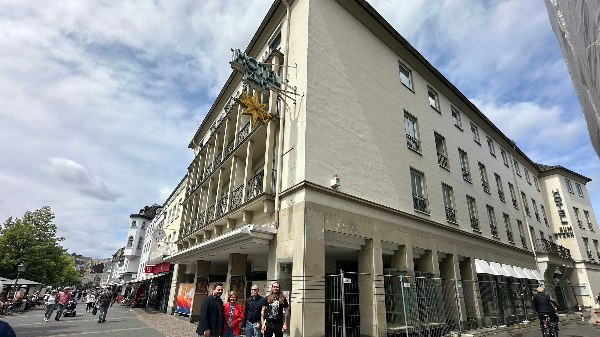 Das Hotel zum Stern am Markt in Siegburg könnte für gemeinschaftliche Wohnformen umgebaut werden.