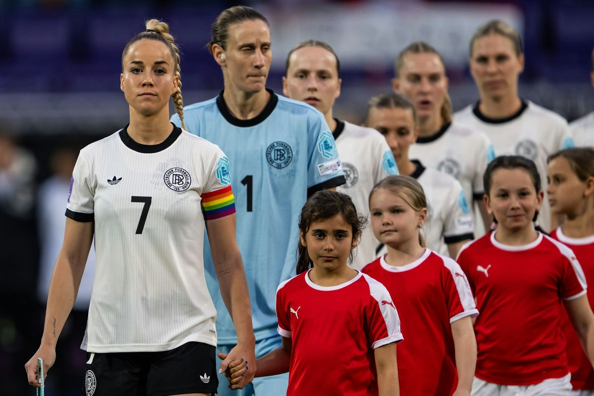 Giulia Gwinn führt die deutsche Mannschaft als Kapitänin beim Turnier in der Schweiz an. (Bild: 2025 Getty Images/Christian Bruna)
