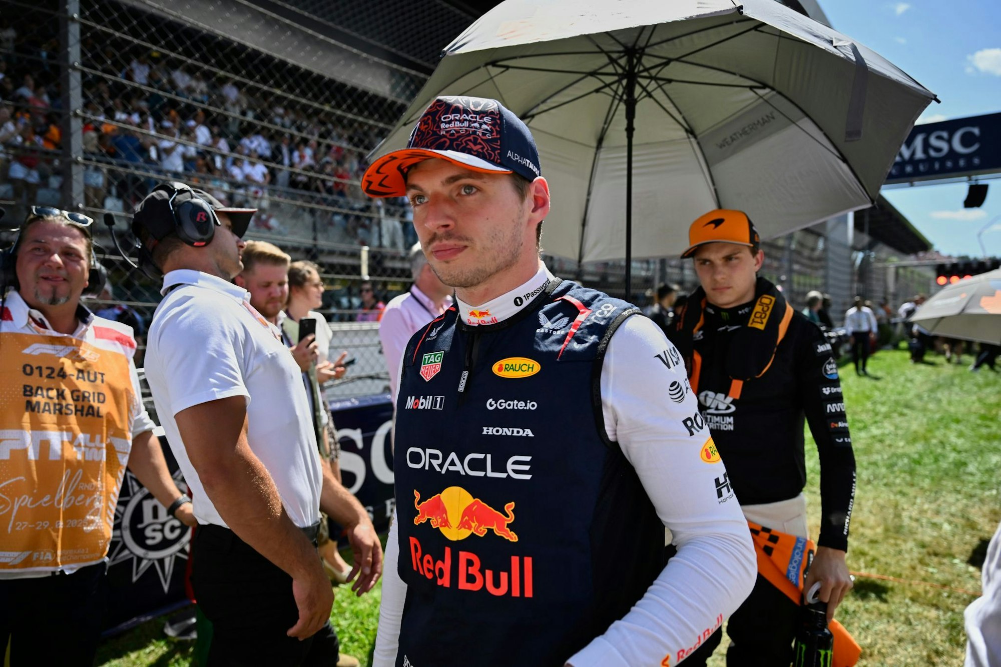 Nach mehr als einem Jahr fällt er vorzeitig aus: Weltmeister Max Verstappen.