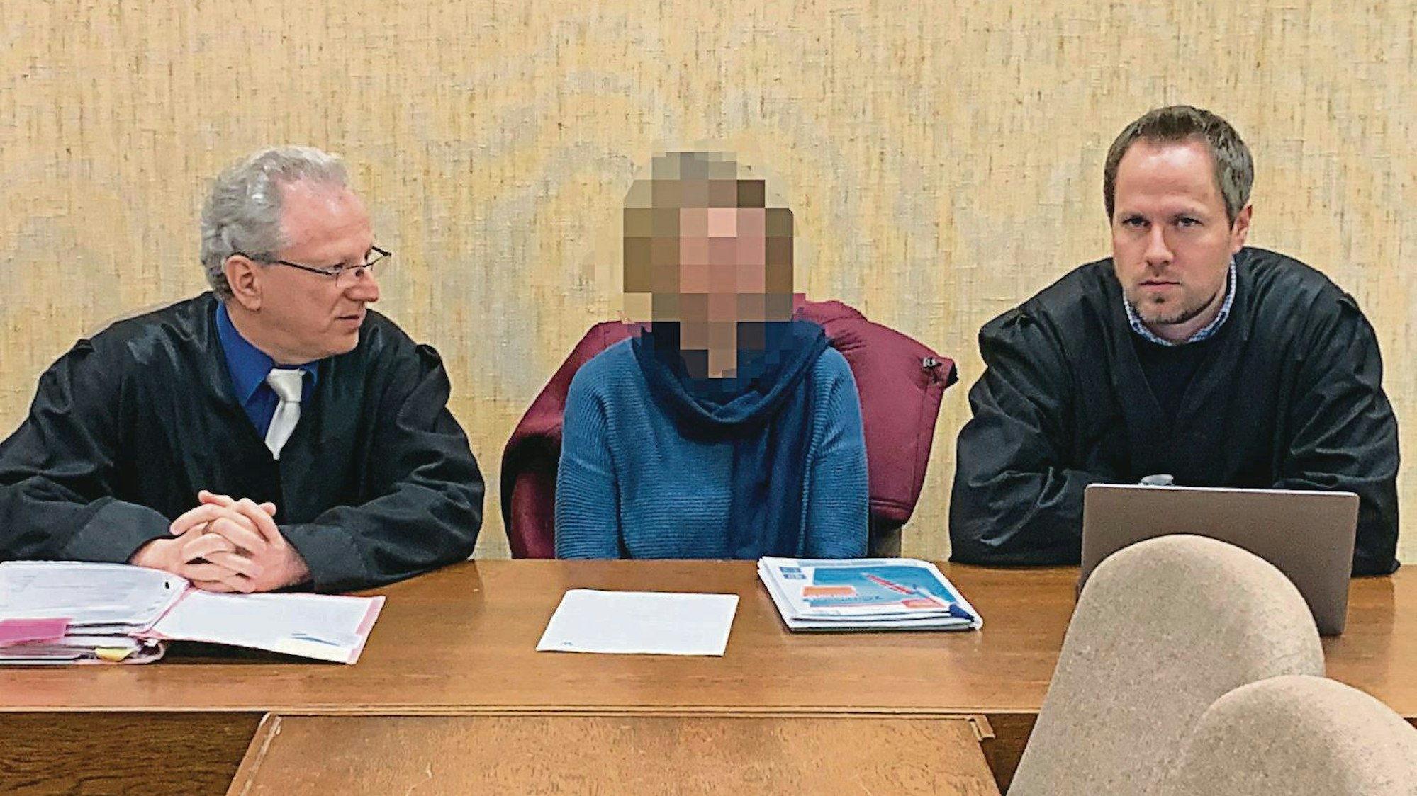 Angeklagte im Prozess um den mutmaßlichen Mord an ihrem Ehemann, beim Prozessauftakt 2020 vor dem Landgericht Köln.