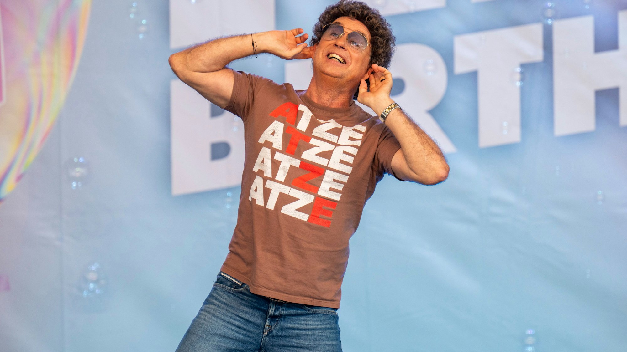 Atze Schröder begeistert seine Fans.