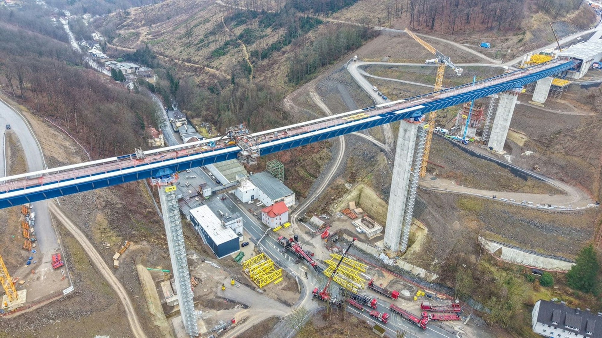Der Verkehr kann wohl eingeschränkt wieder früher rollen als geplant. (Archivbild)
