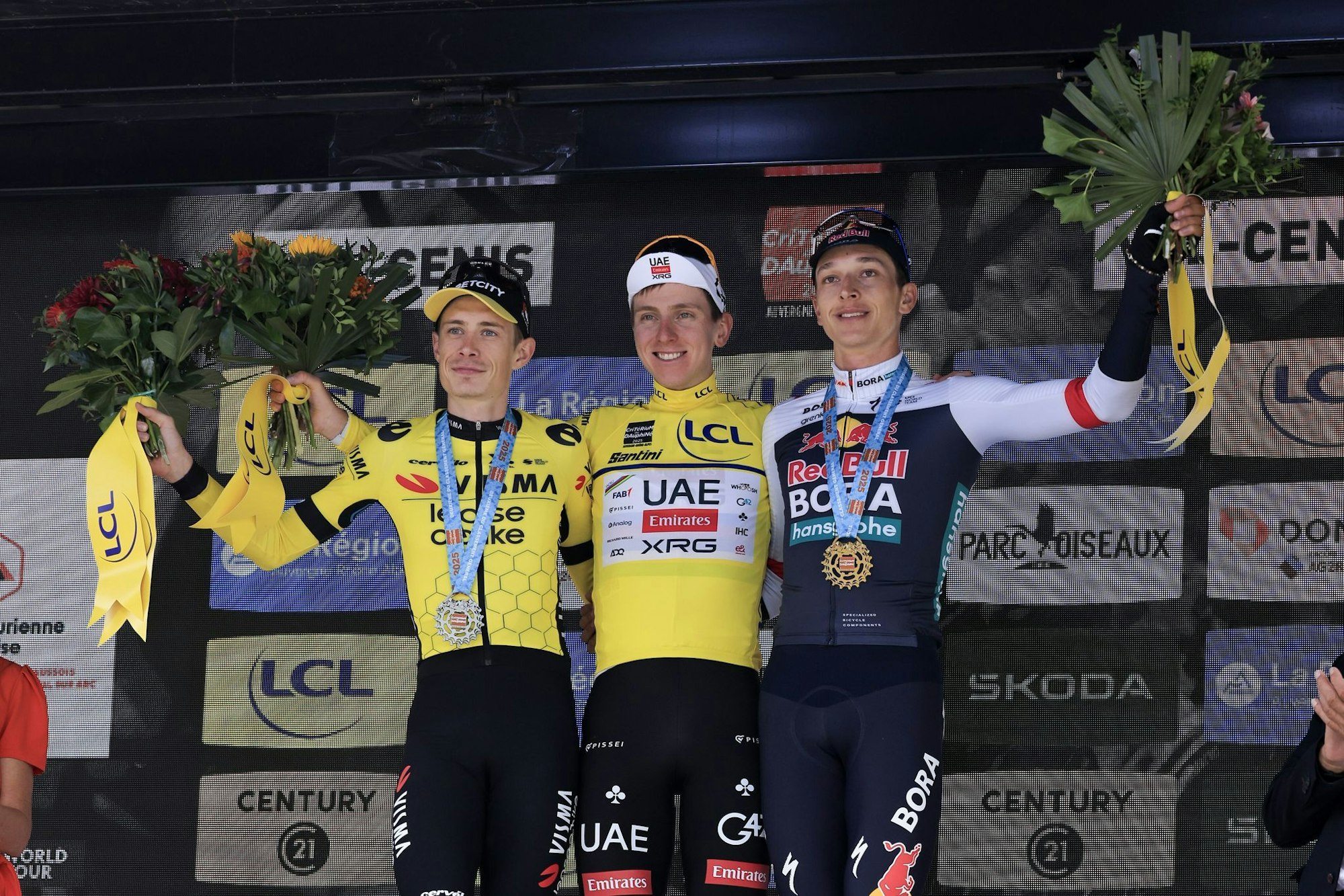 Neben den Superstars Jonas Vingegaard (L) und Tadej Pogacar: der deutsche Senkrechtstarter Florian Lipowitz.
