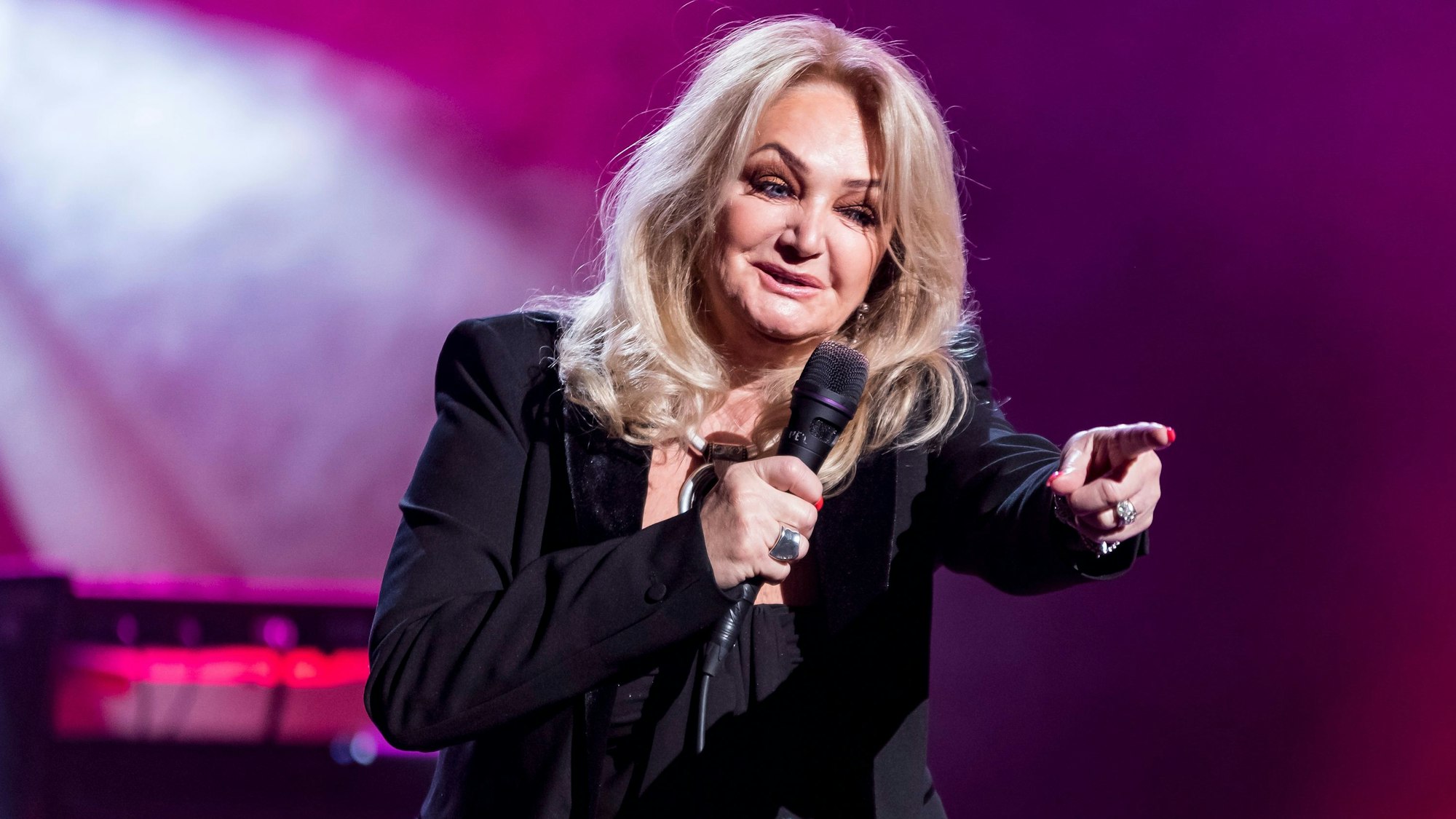 Bonnie Tyler bei einem Auftritt im Jahre 2019.