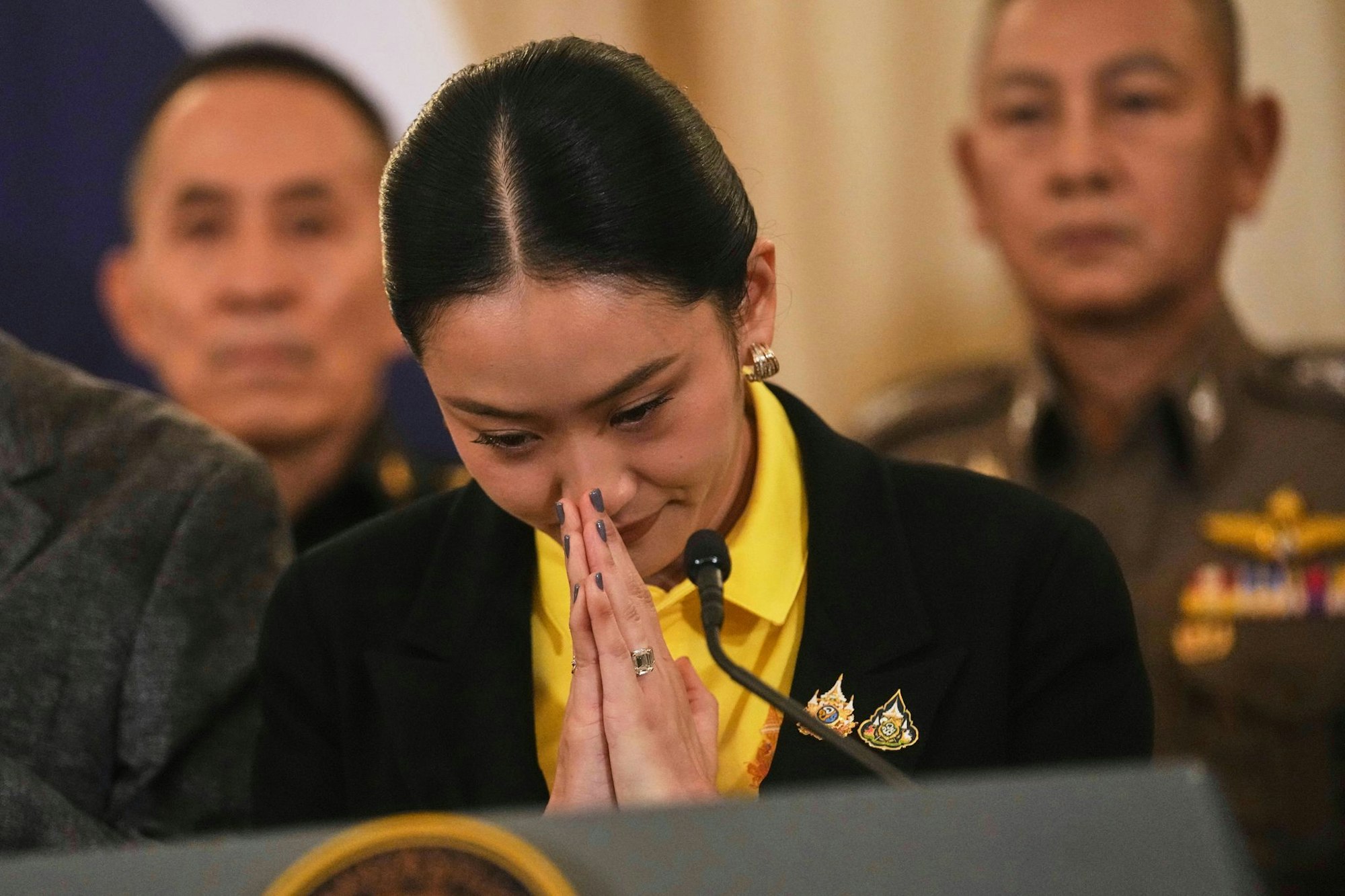 Nach umstrittenen Aussagen in einem geleakten Telefonmitschnitt war Thailands Regierungschefin unter Druck geraten. (Archivbild)