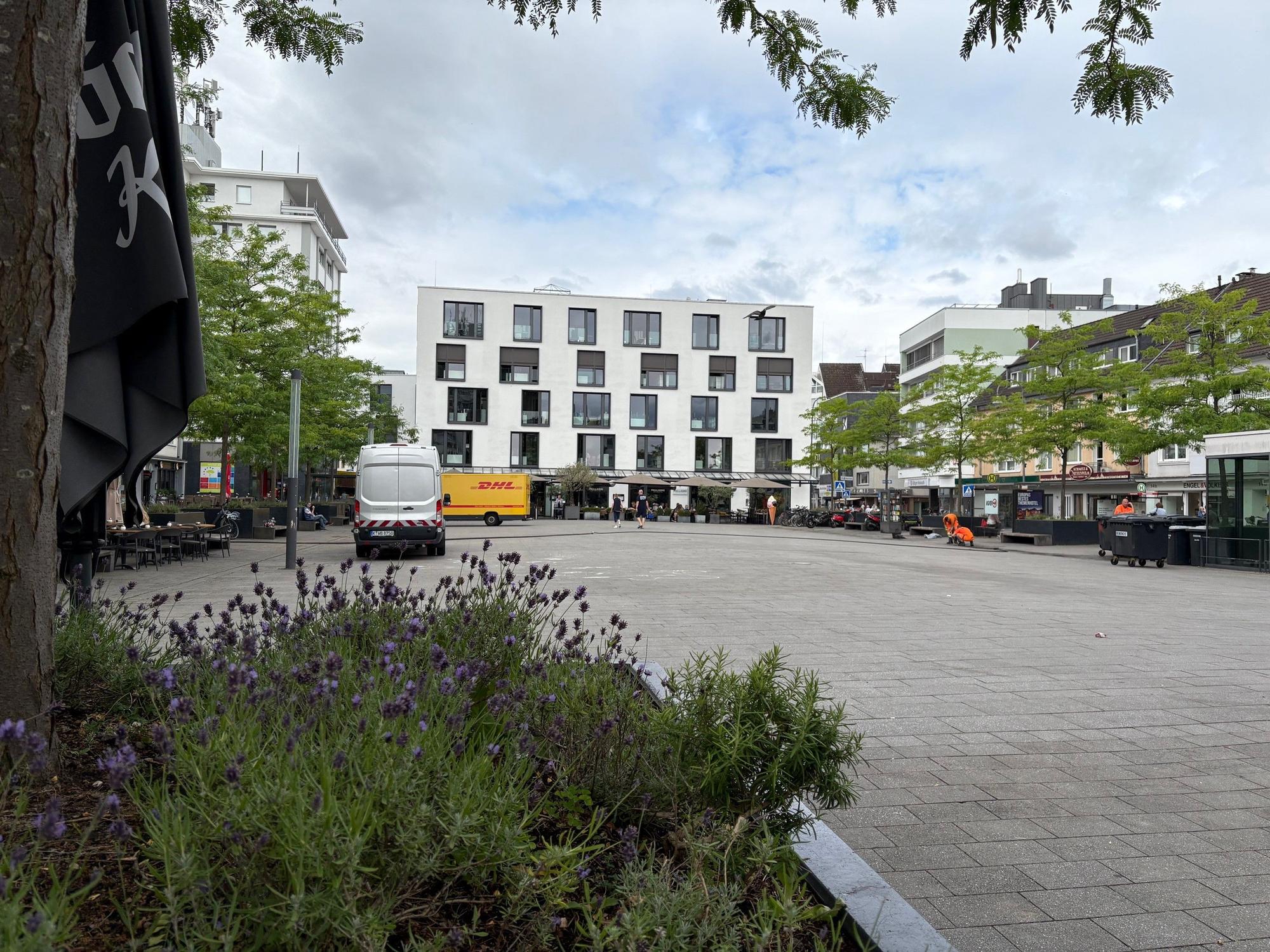 Der Maternusplatz in Rodenkirchen. (Archivbild)
